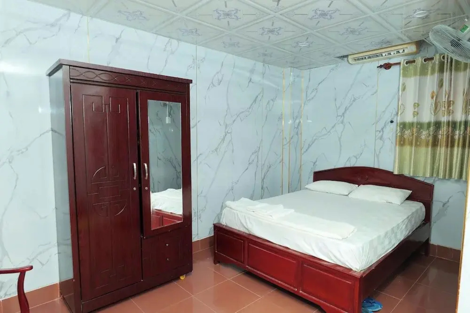 Thanh Nhan 1 Hotel Ca Mau - by BAYLUXURY