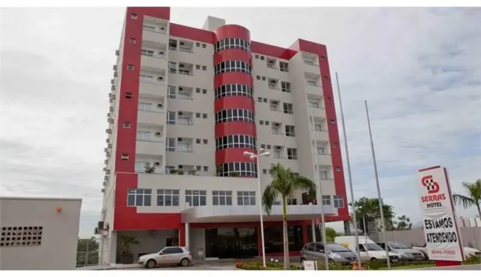 Serras Hotel