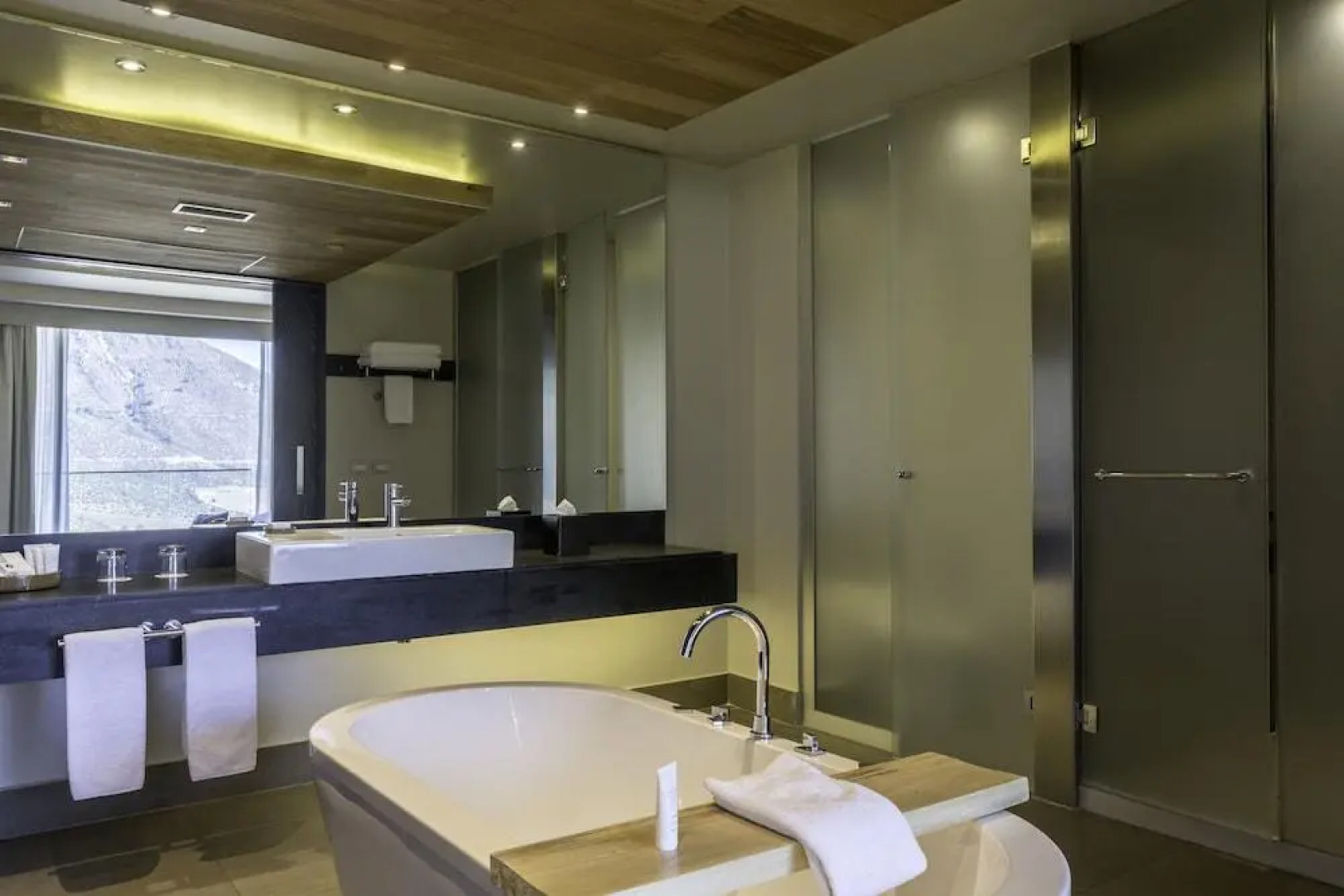 Hotel del Valle, Enjoy Santiago