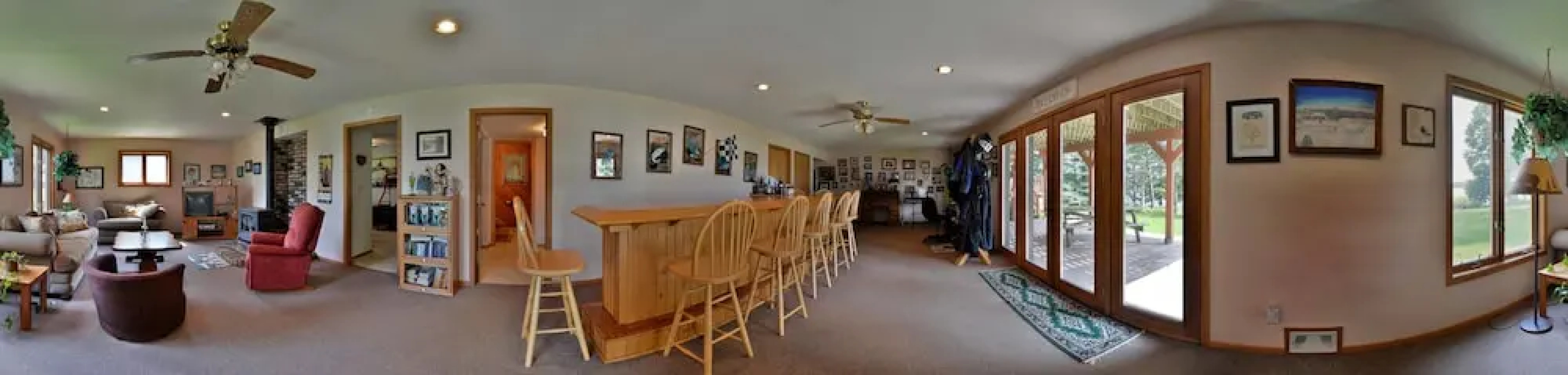Best Cozy Abode for 12 Over Birkie 4 Bedrooms 2 Bathrooms Condo