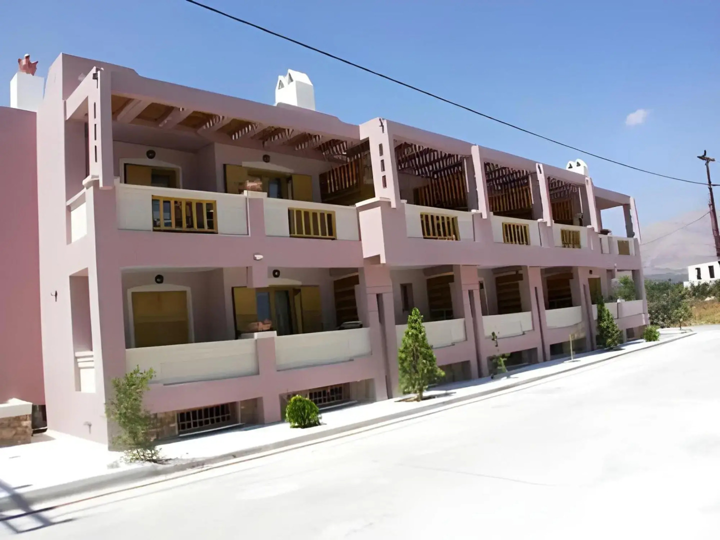 Sun Rise Hotel Apartments