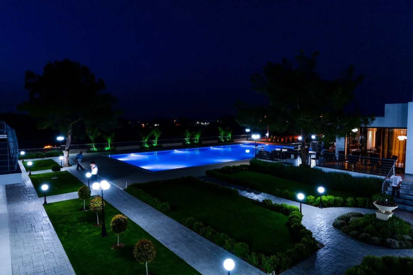 Cosmopolis Multi-Venue