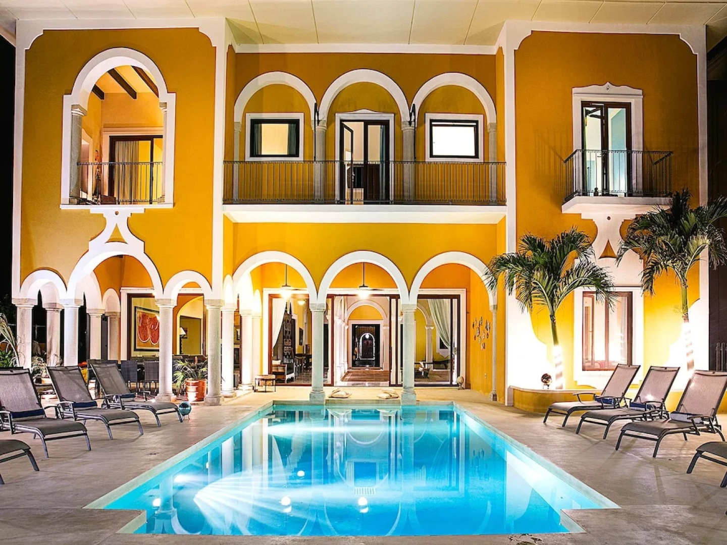 Hacienda Magica 7-14BR Villa Full Staff By RMH