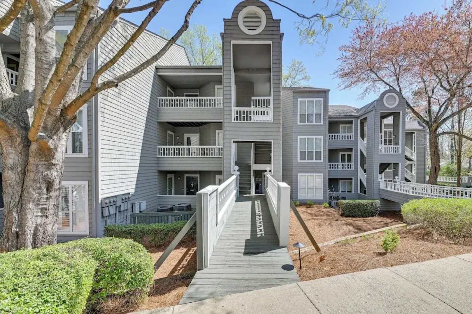 Waterfront Lake Norman Retreat w/ Pool Access!