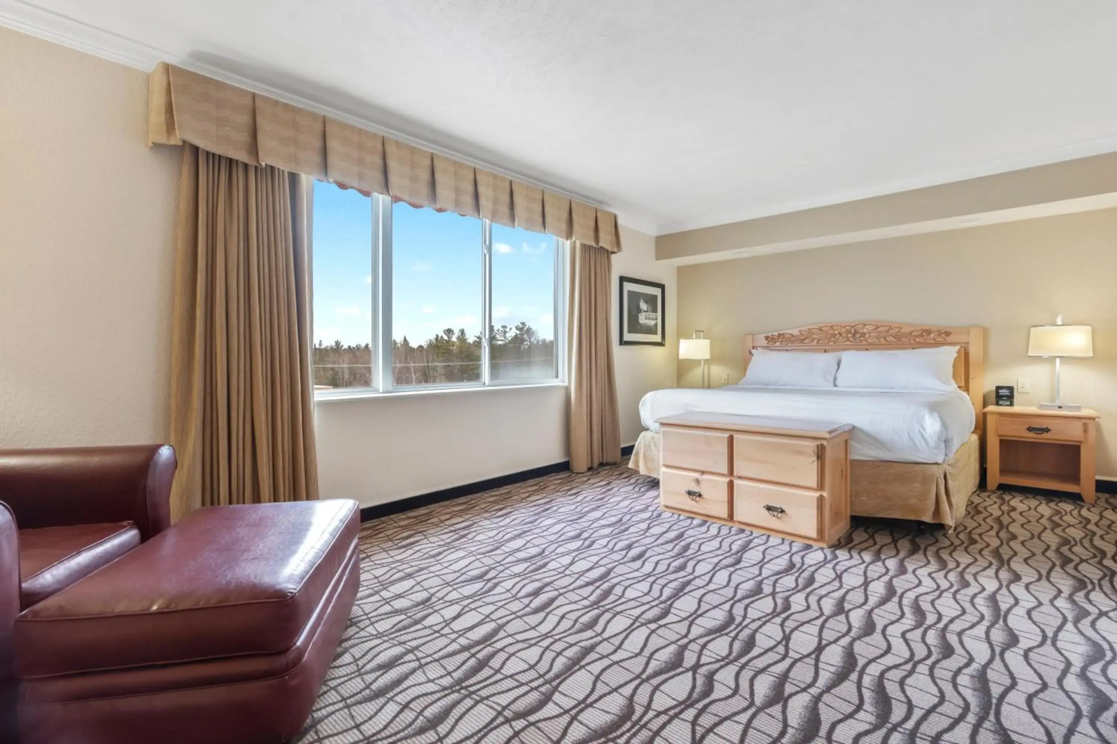 Cherry Tree Inn & Suites