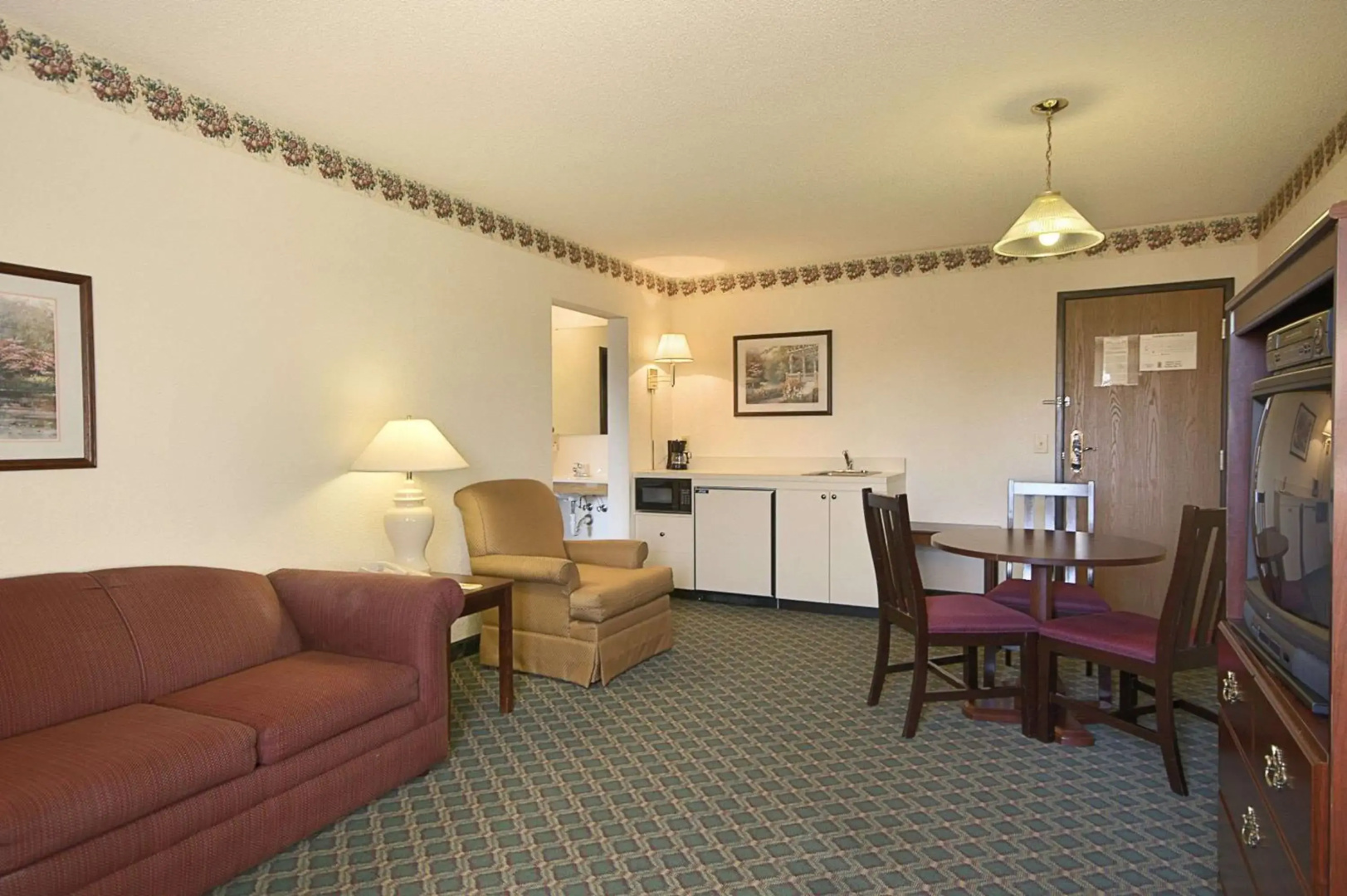 Travelodge by Wyndham Hudsonville