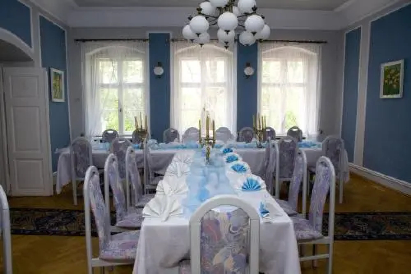 Pałac w Witosławiu ośrodek apifitoterapii "APIHERBA"