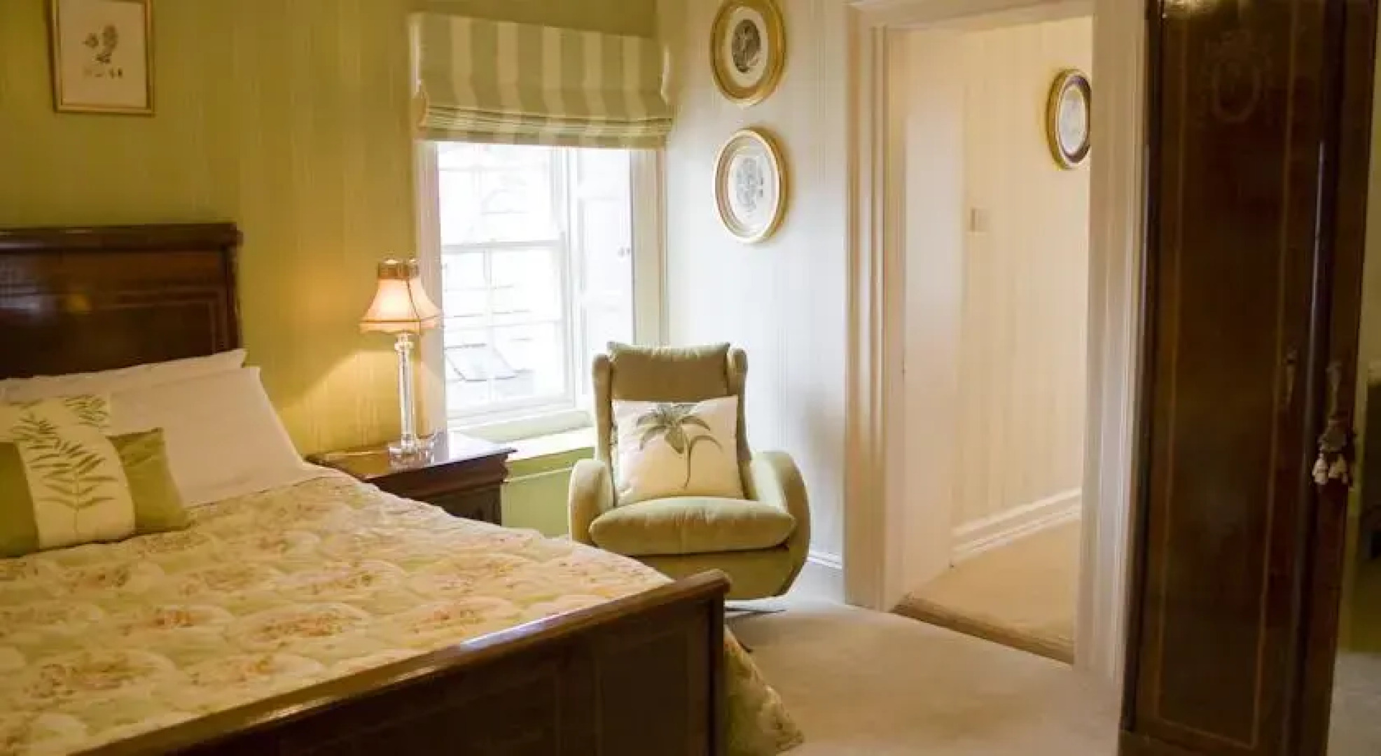Walcot Bed and Breakfast