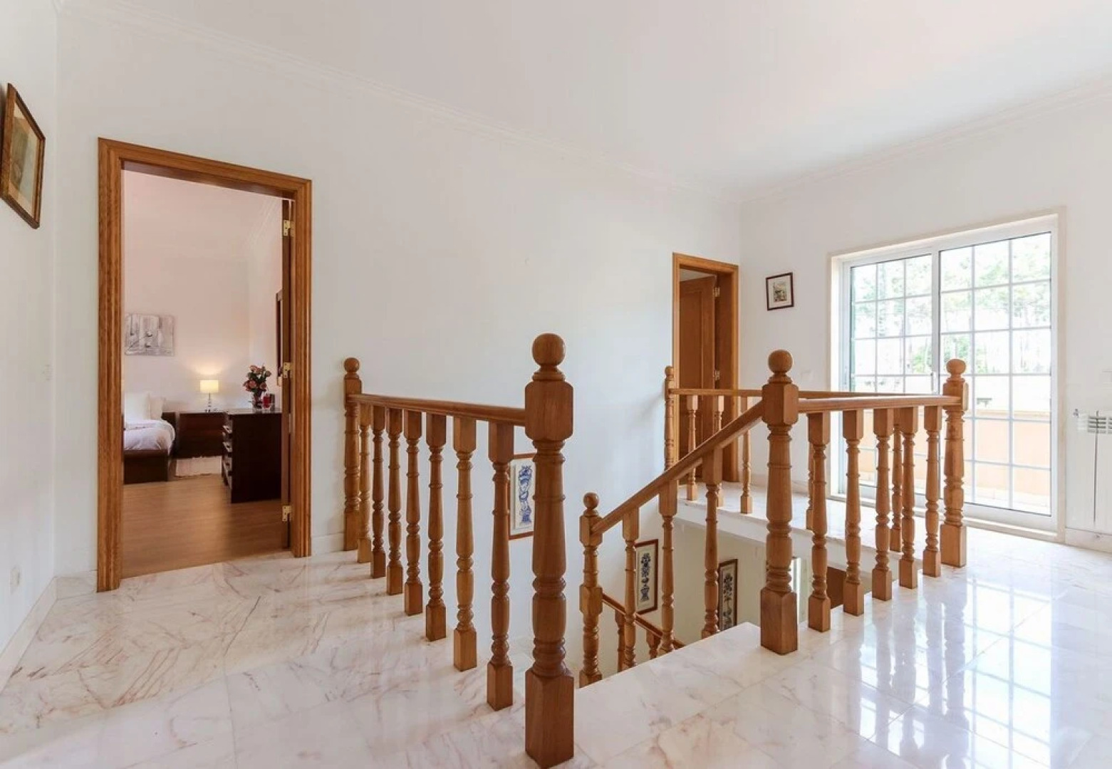 Caparica Beach Villa by Homing