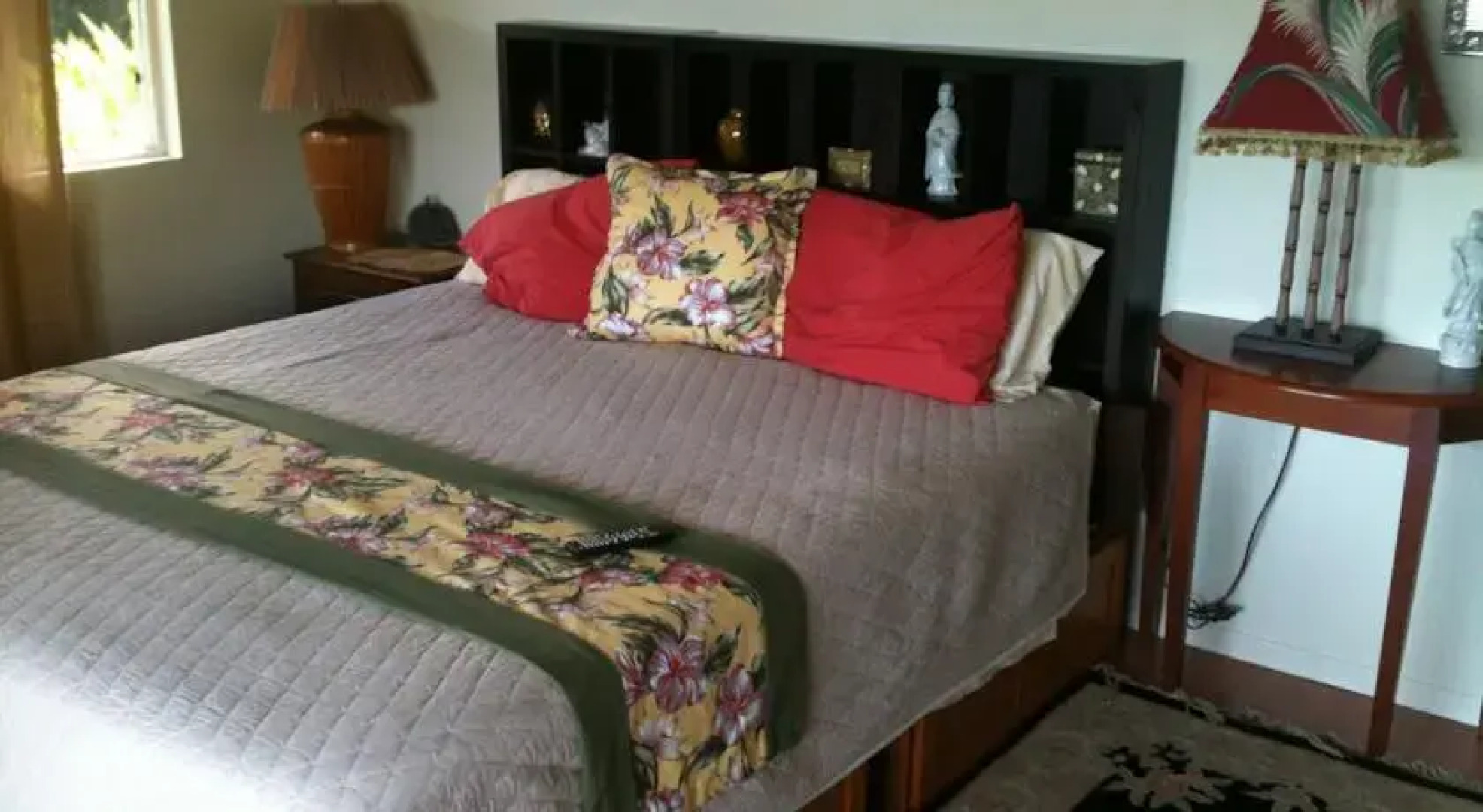 Vintage Voyage Haiku Maui