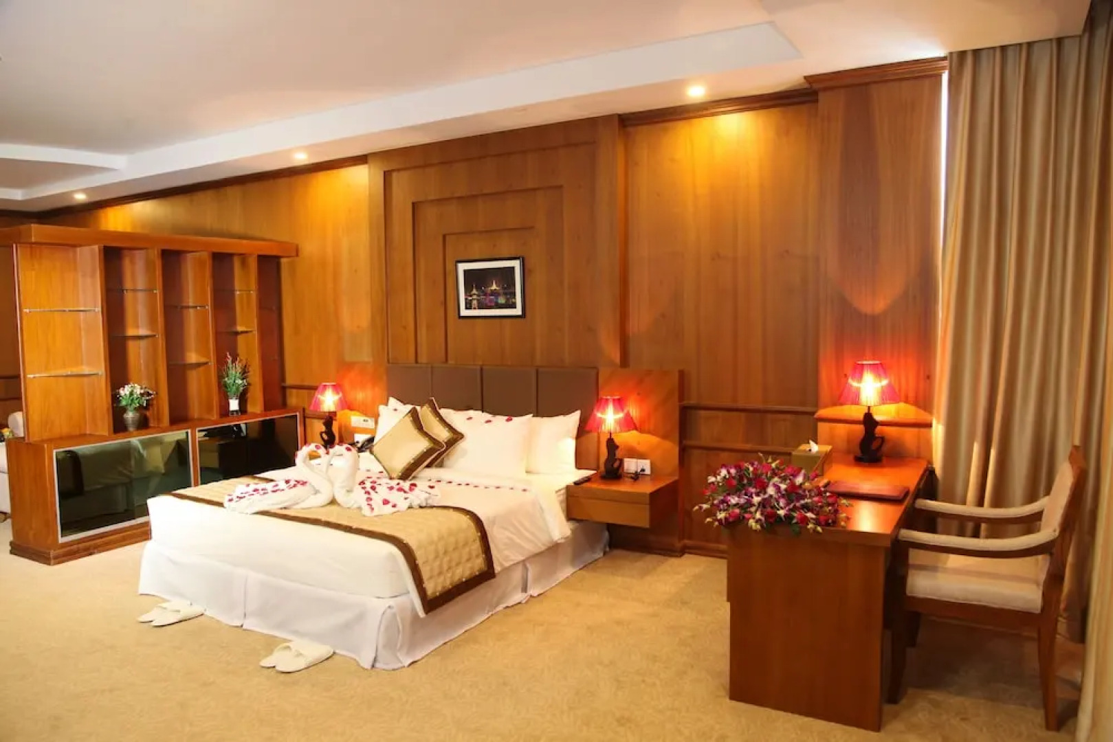 Mingalar Thiri Hotel