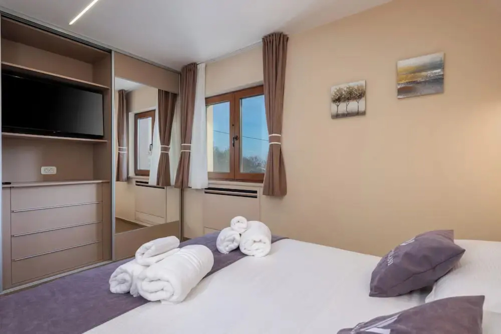 Villa Vilani Spa & Pool