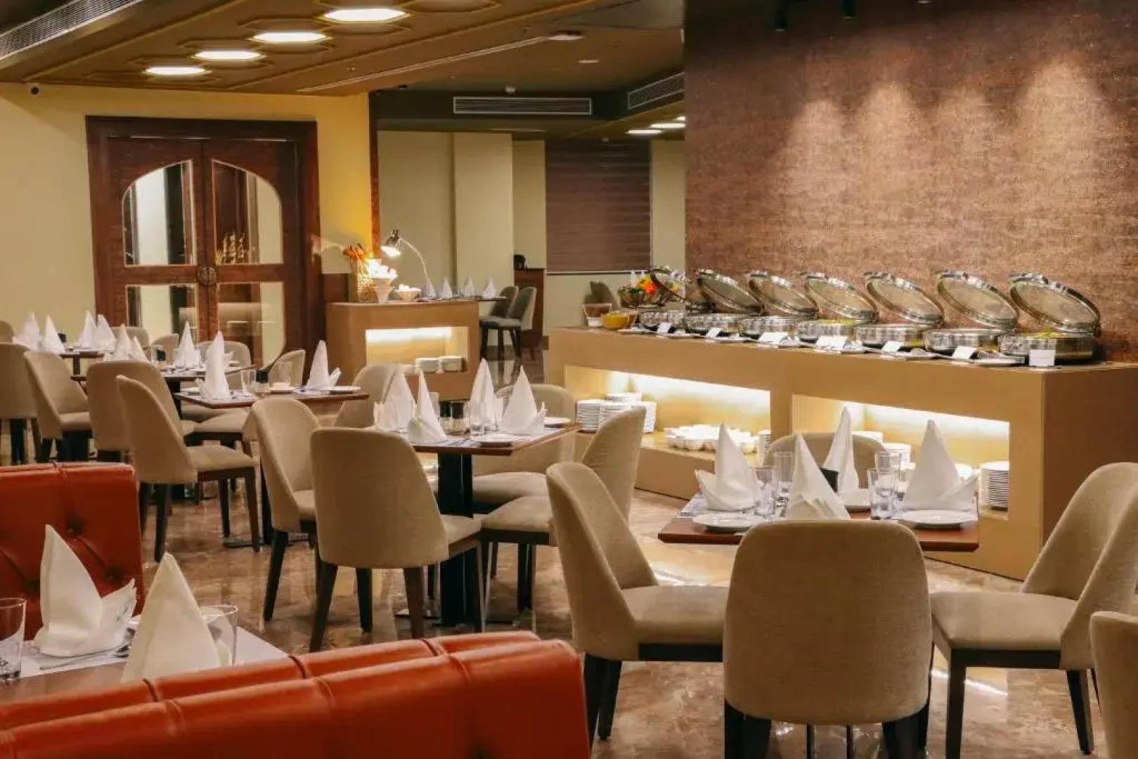 Playotel Premier Guna