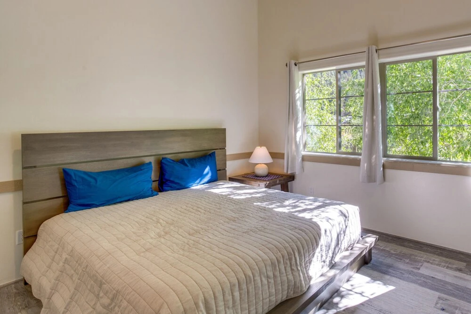 Riverfront Ouray Vacation Home ~ 1 Mi to Downtown!