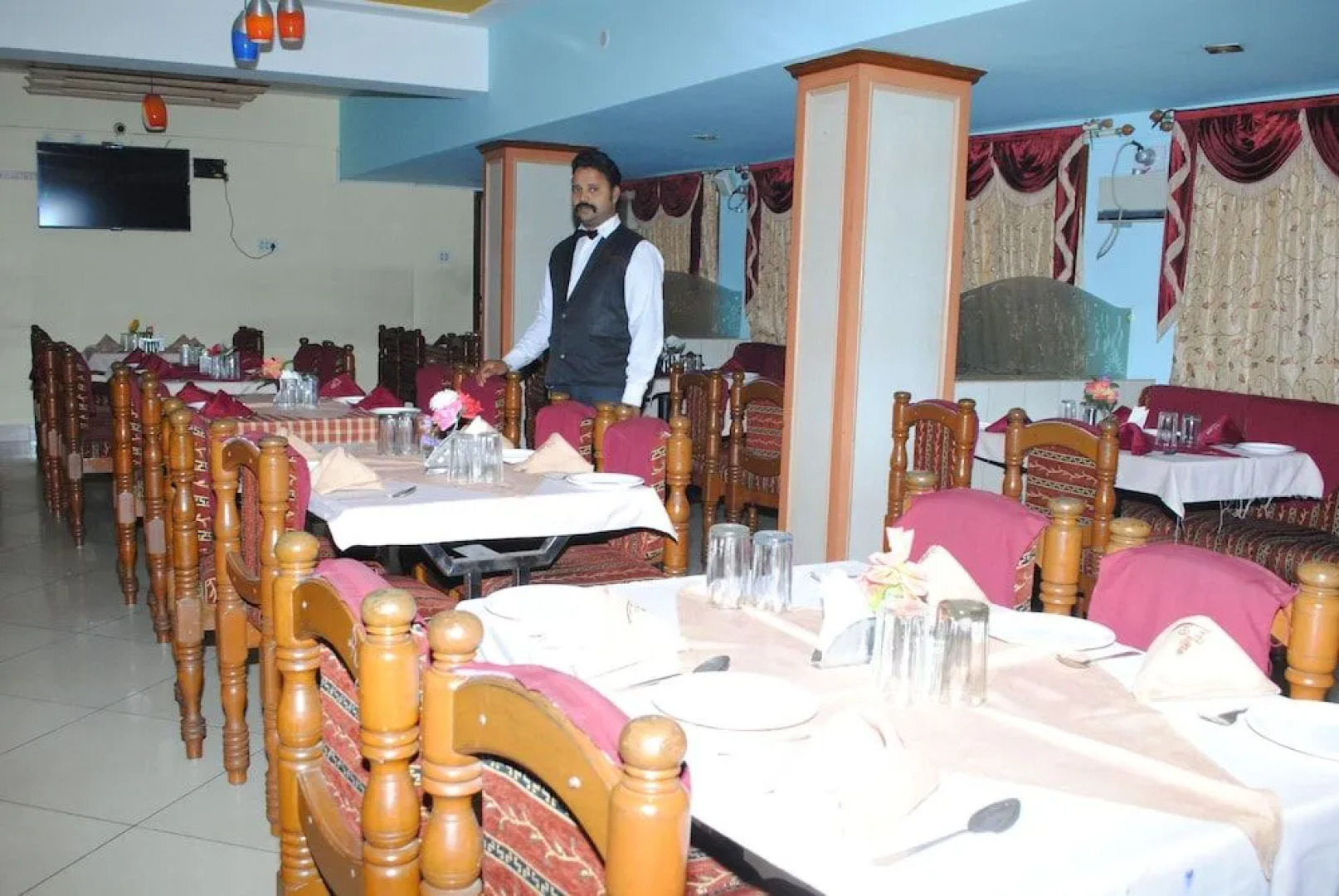 Hotel Pancharatna Paradise