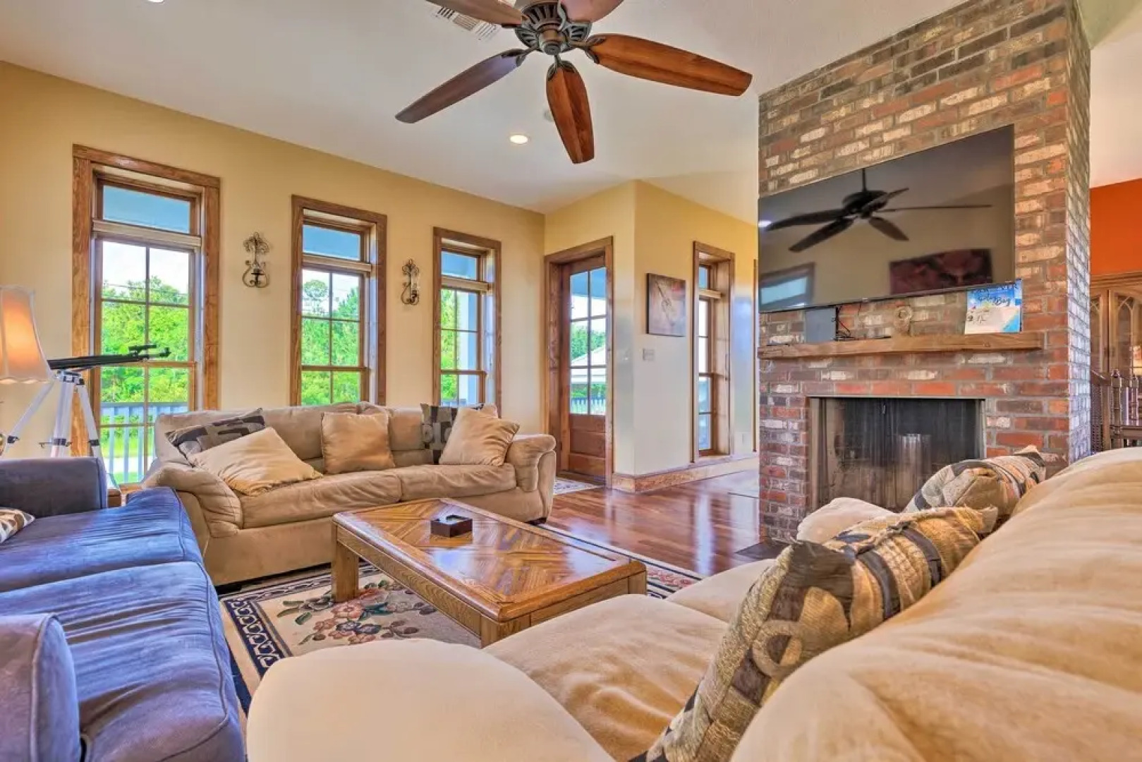 Bright Waveland Home - Walk to Beach Access!