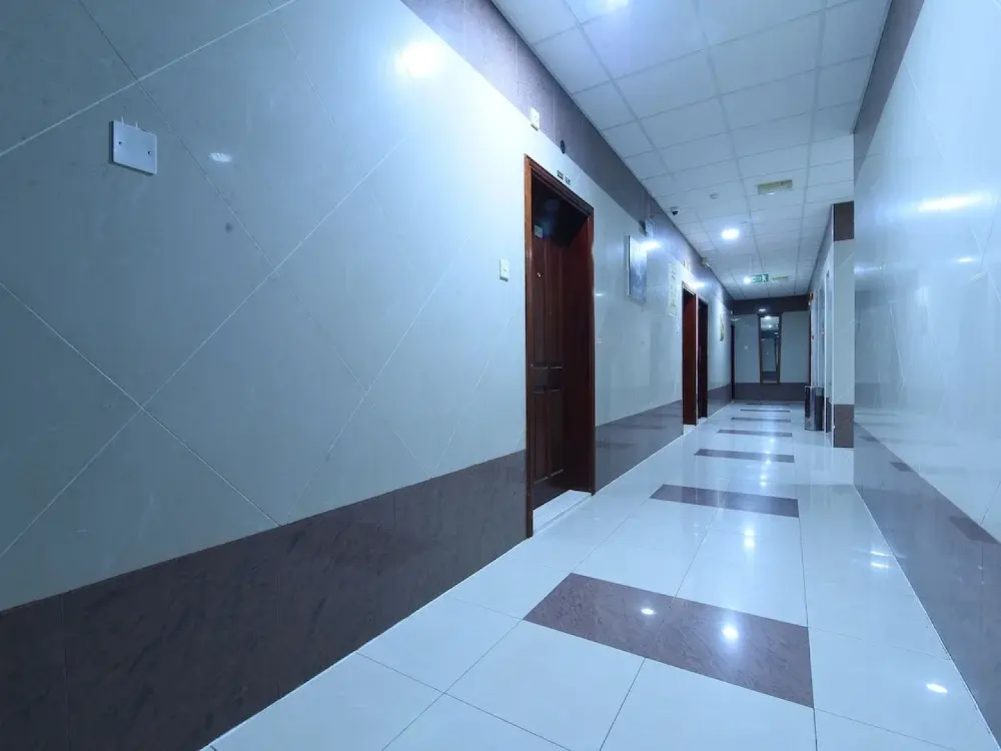 OYO 274 California Suites