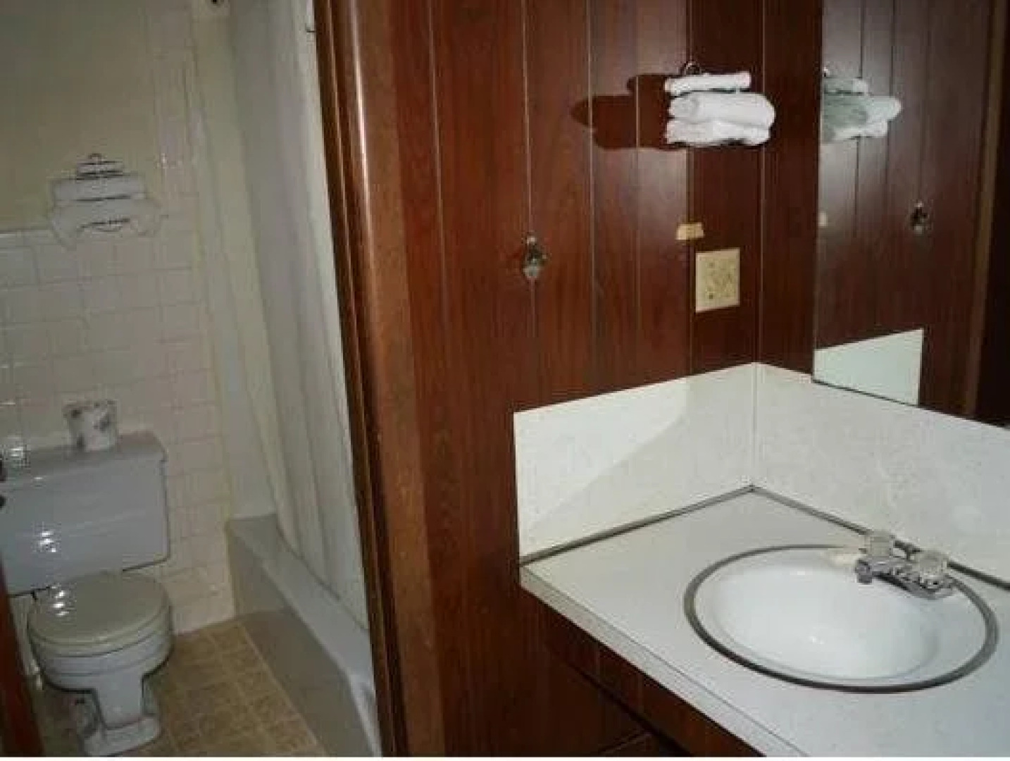 Koch Motel Sabetha, KS By OYO