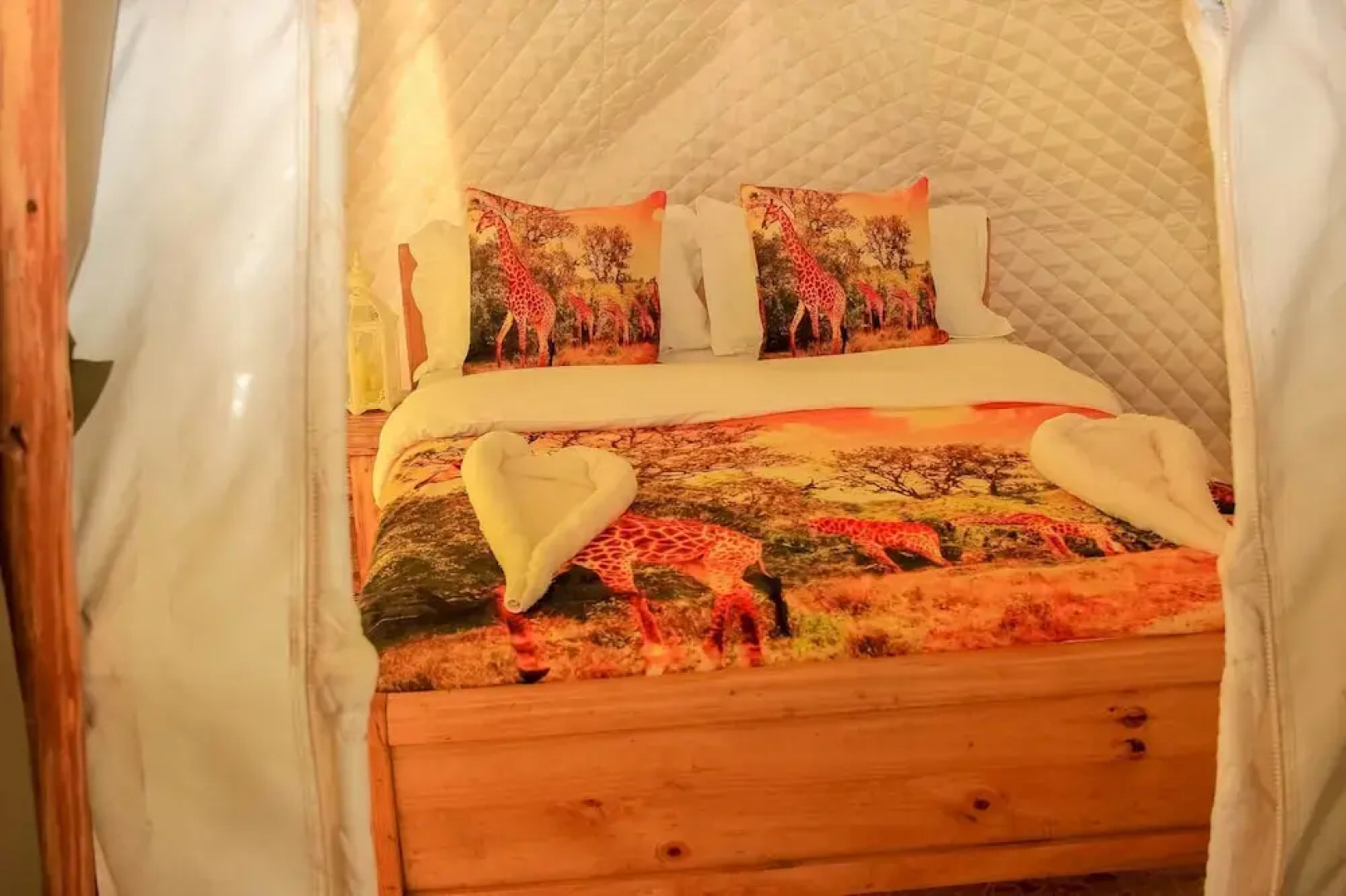Amanya 2 Rooms Girraffe Family Tent