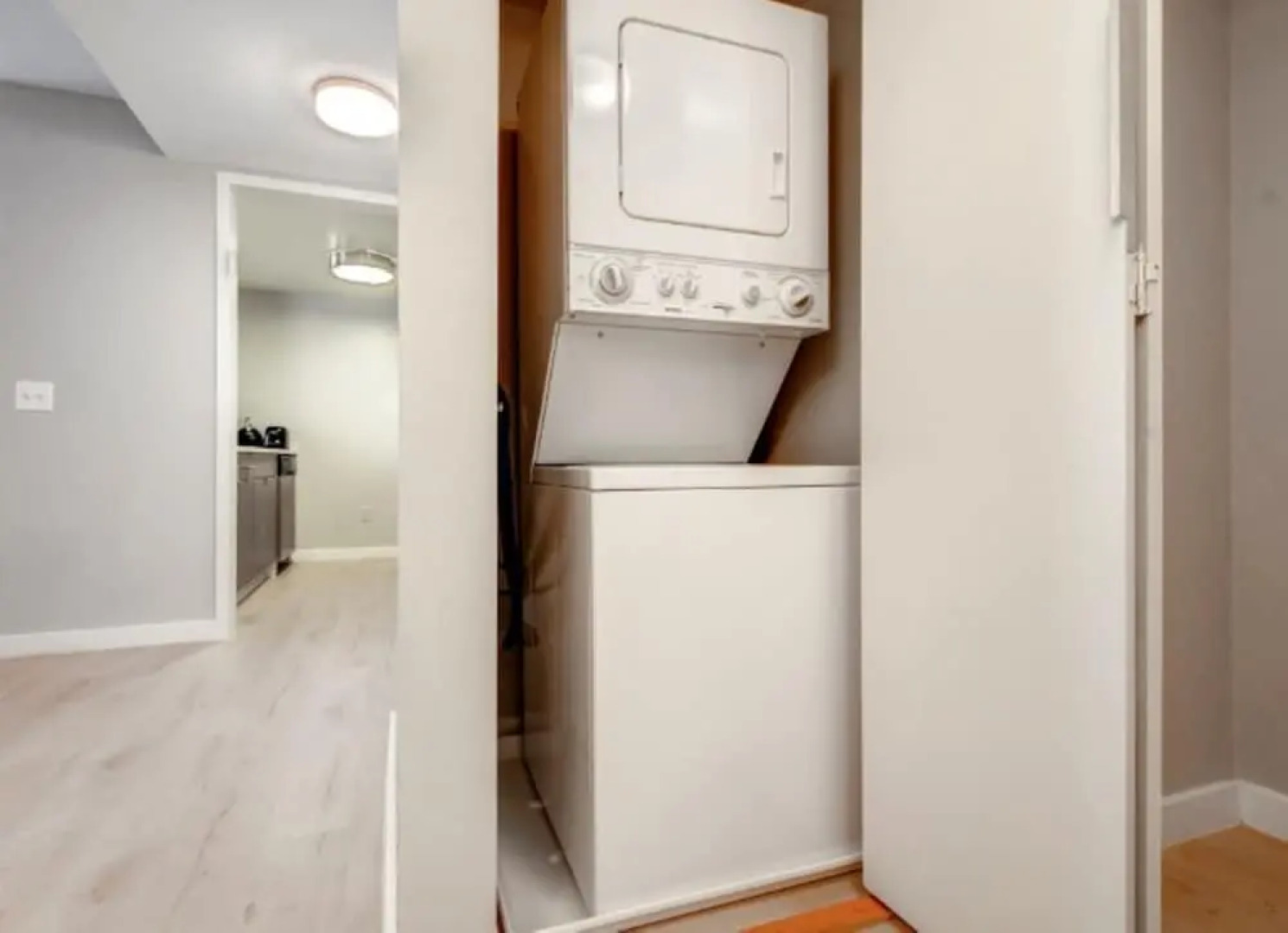 Global Luxury Suites at Monroe