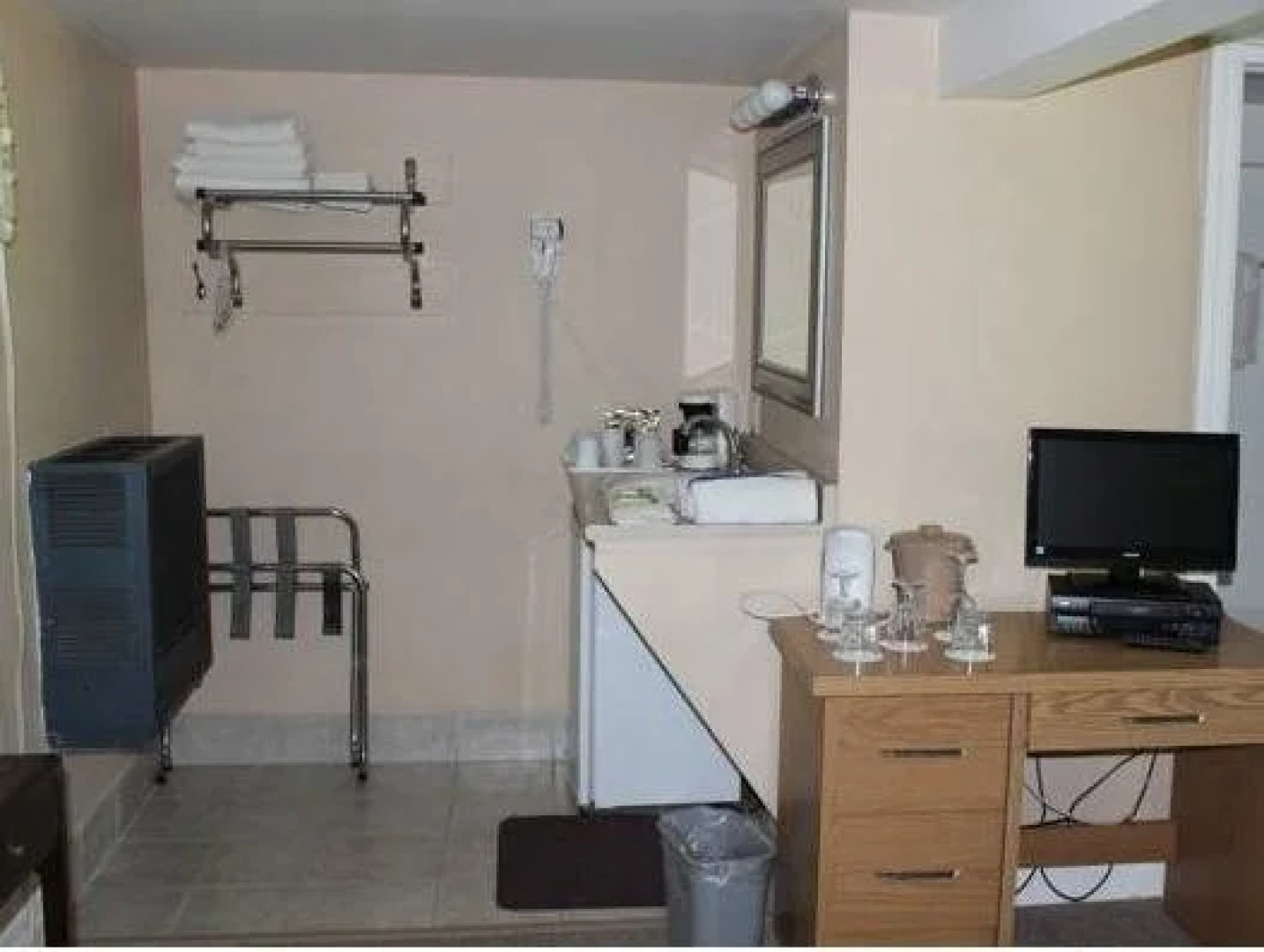 Waterview On The Bay