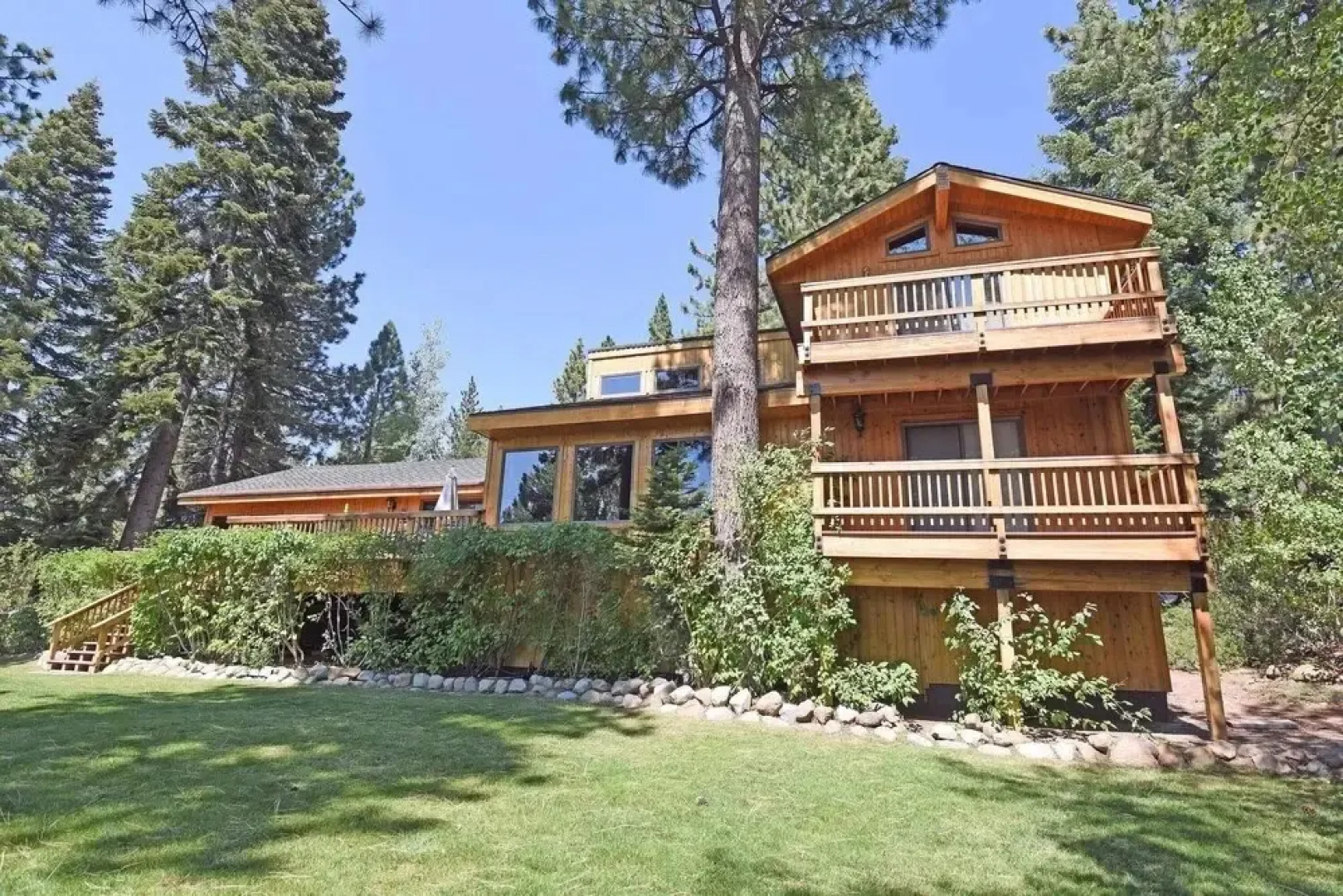 Dollar Point Getaway