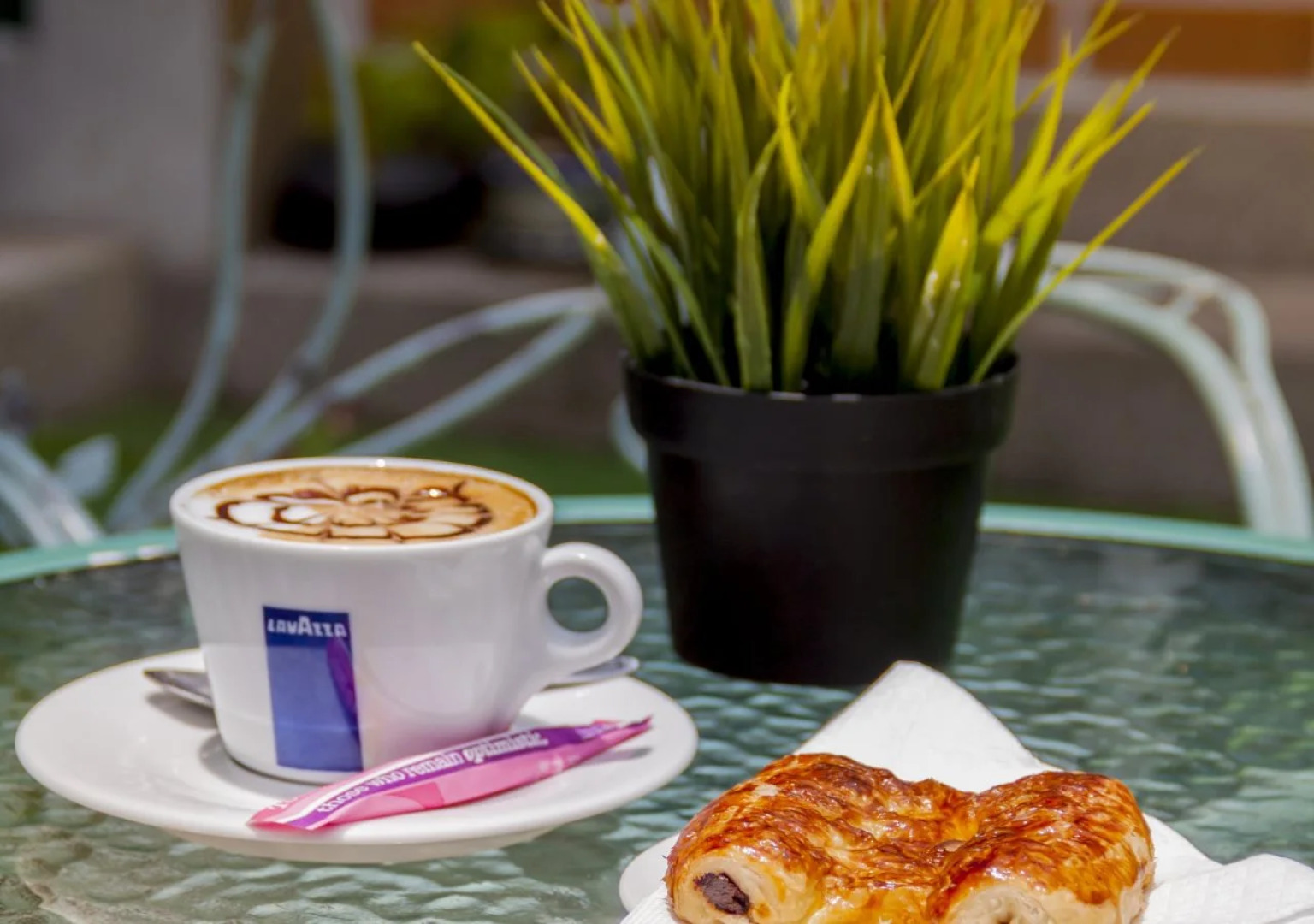 Baan Lukkan Patong Resort