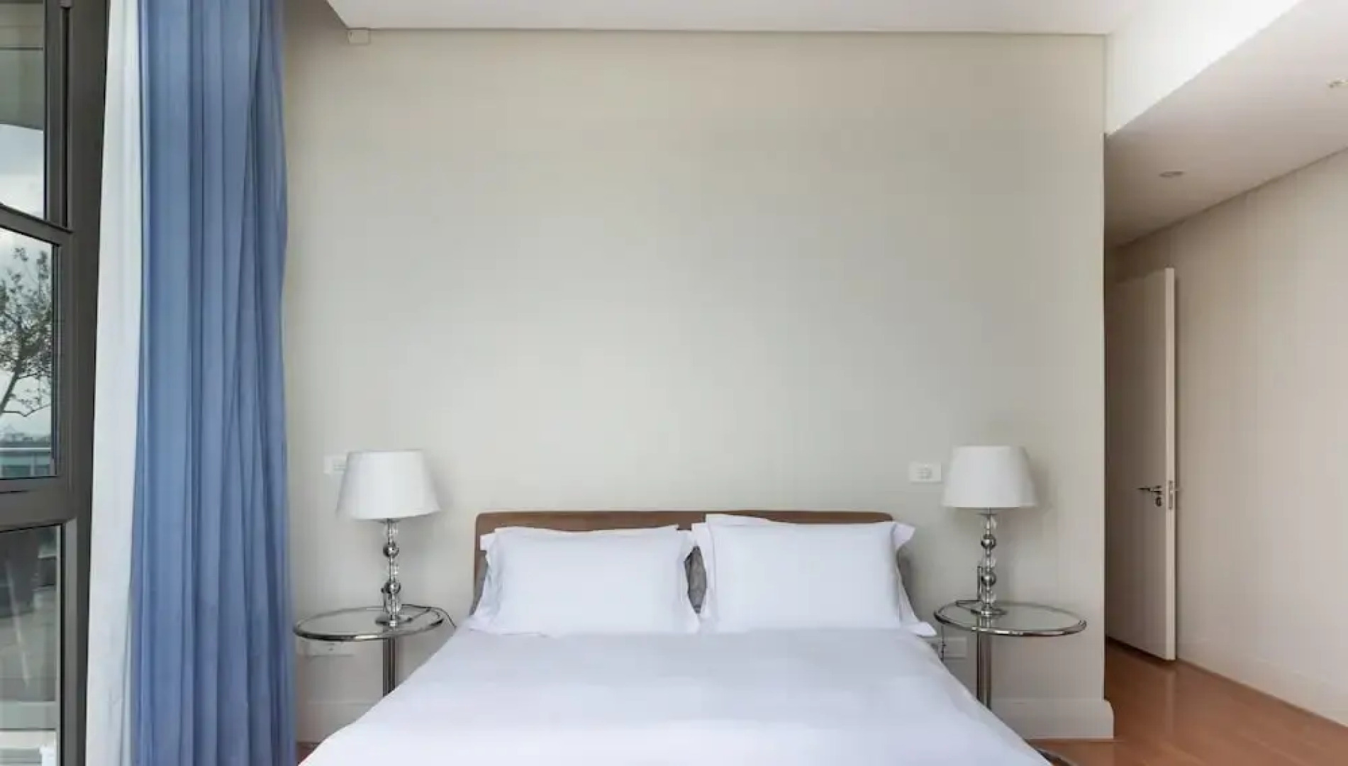 Penthouse 702 Kylemore B