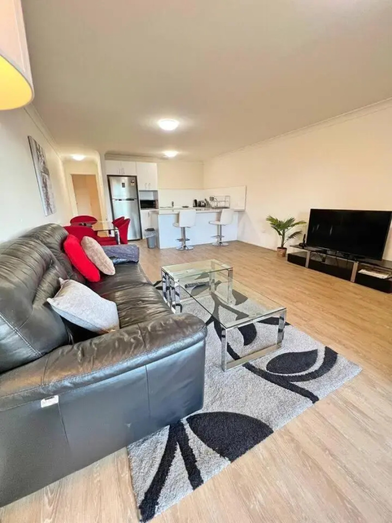 Beautiful & enclosed, 1 bd 1 bth - close to CBR Hospital