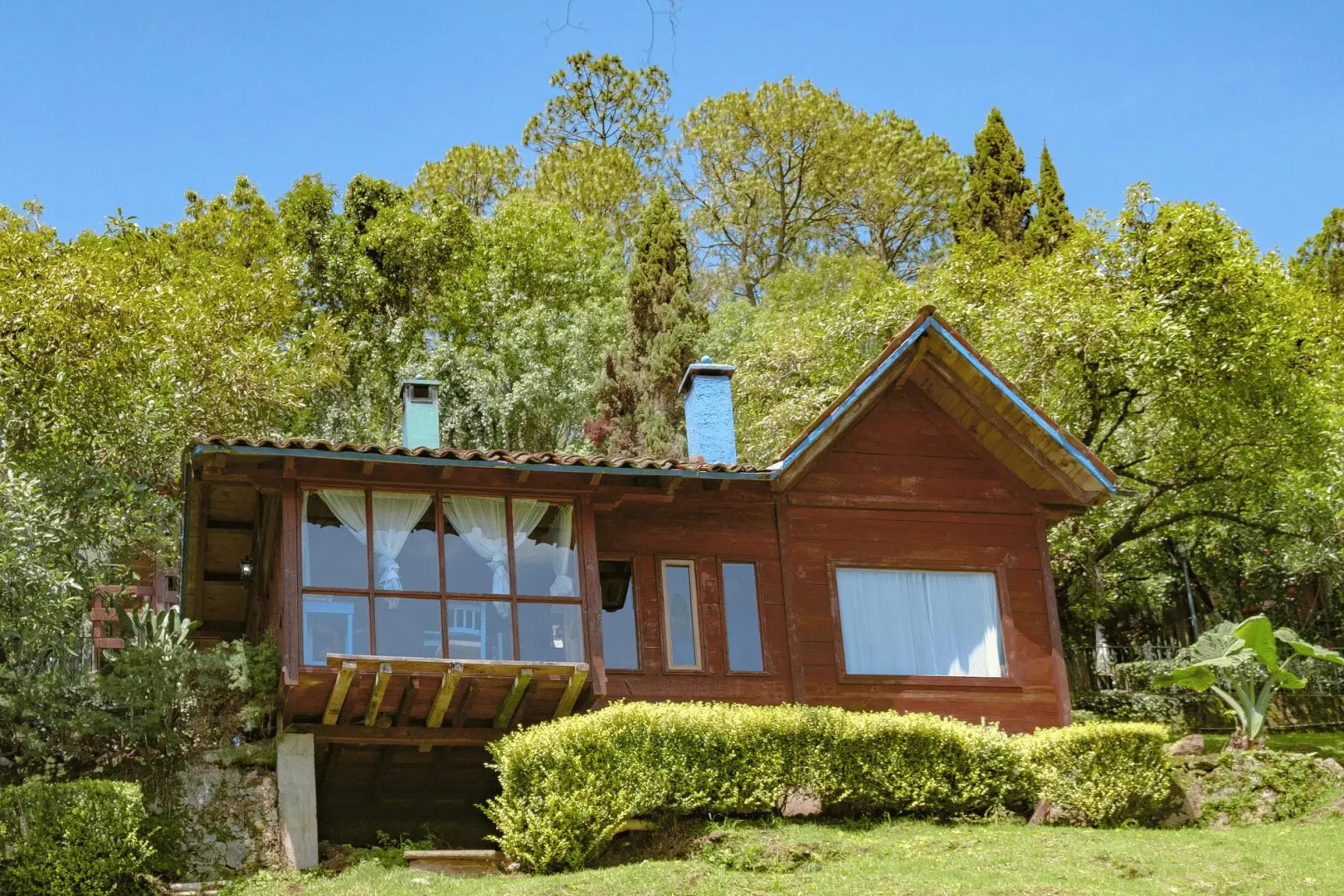 Zirahuen Forest And Resort