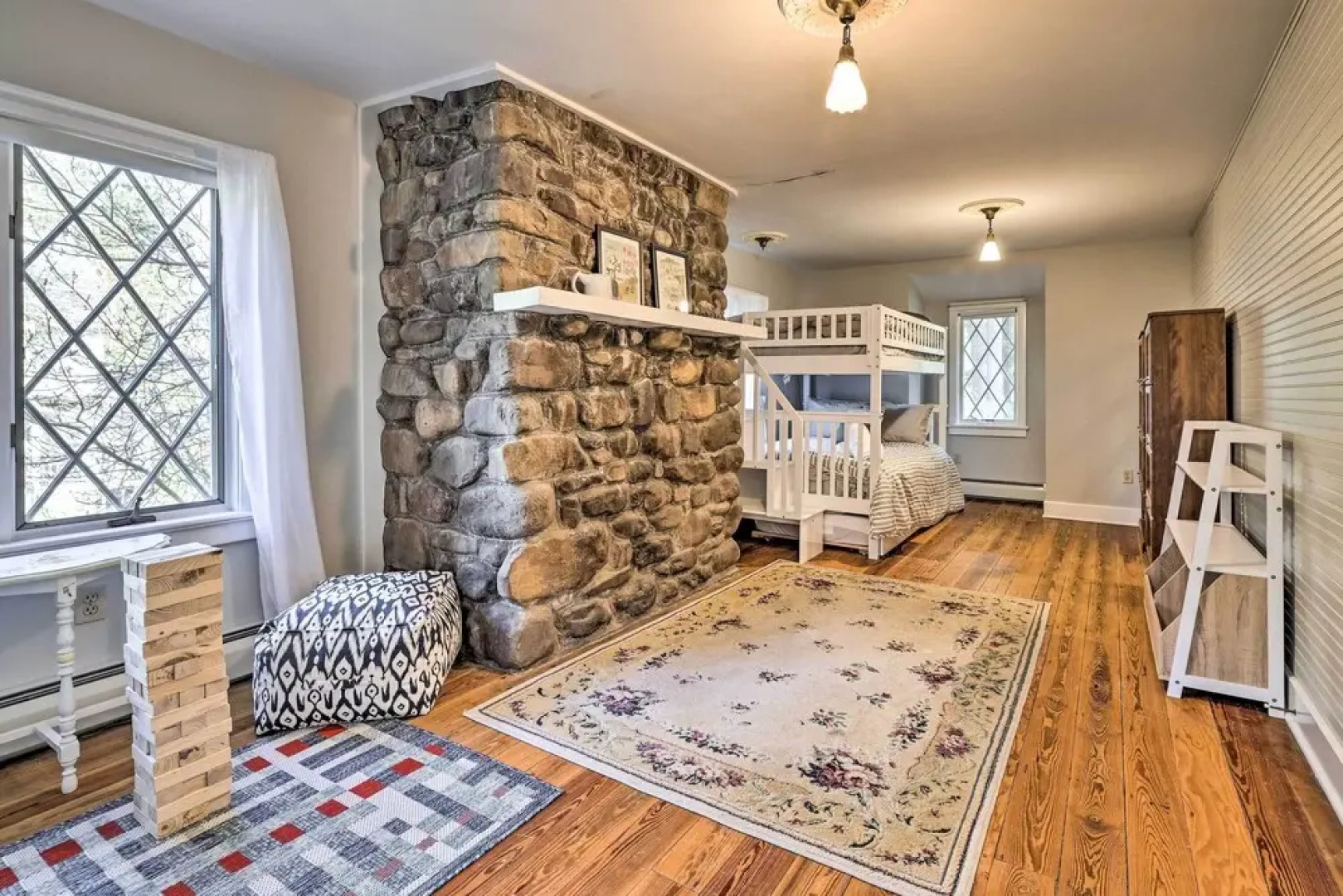 Family-friendly Getaway - 1 Mi to Pocono Lake!