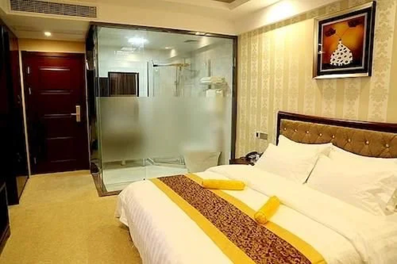 Nanlin Holiday Hotel