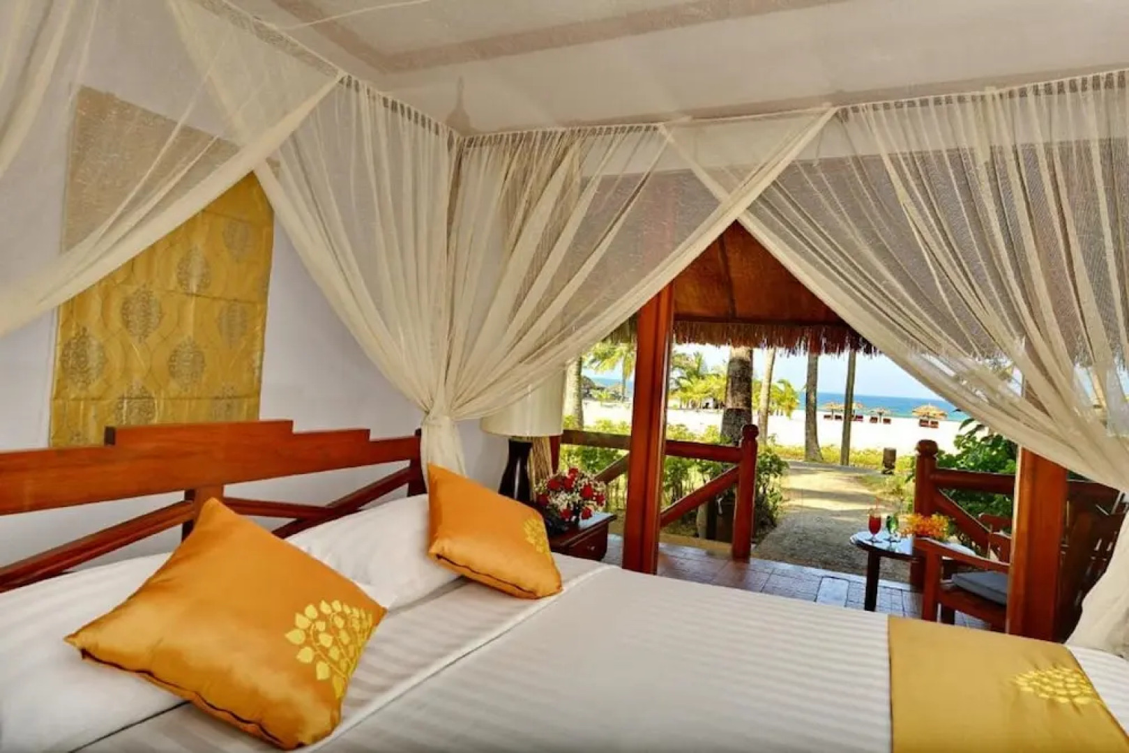 Myanmar Treasure Resort Ngwe Saung