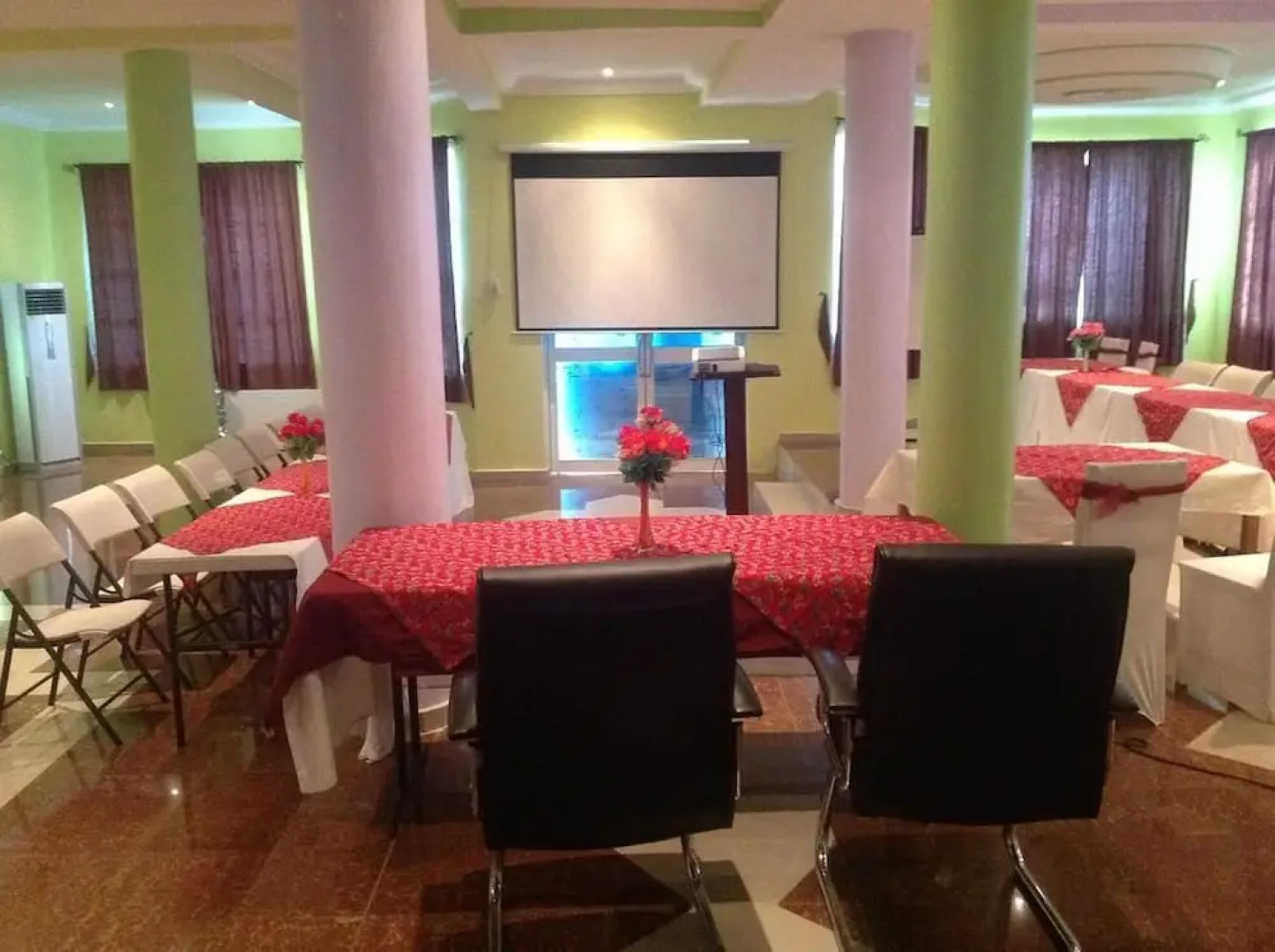 Toprate Luxury Hotel