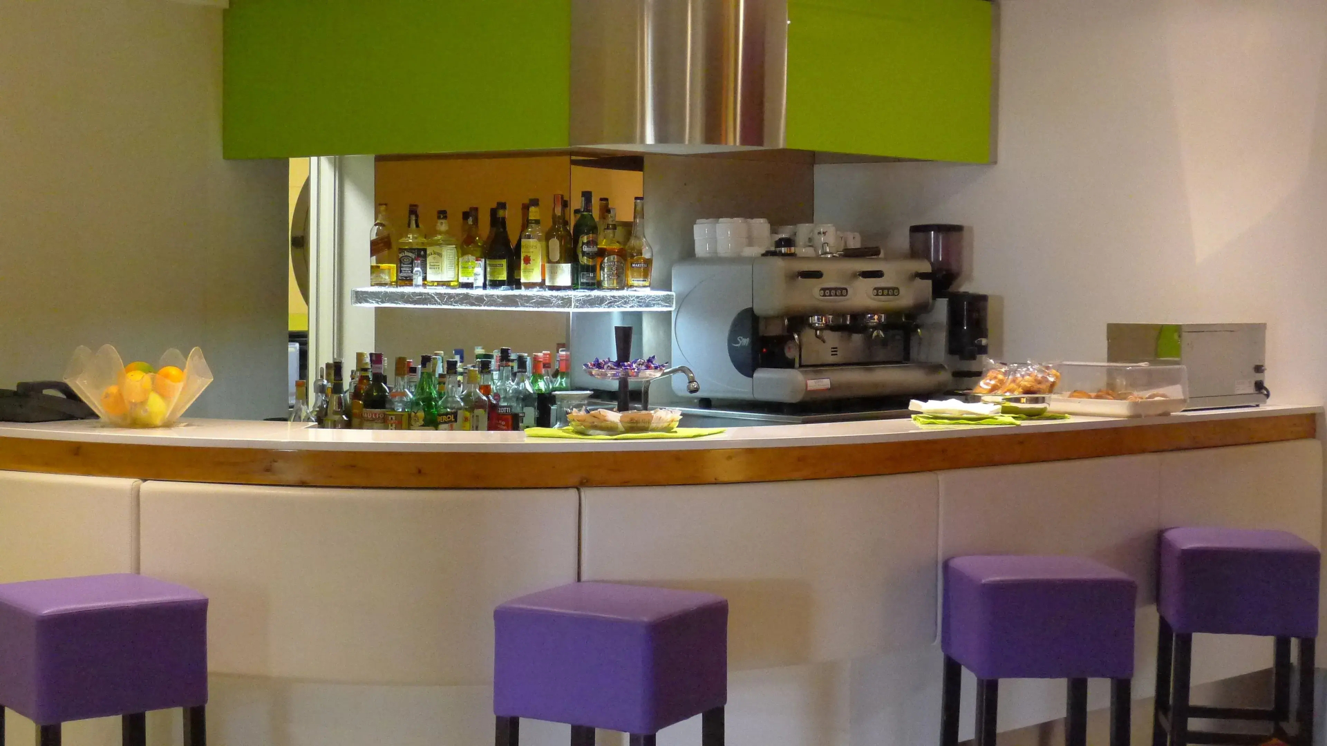 Motel K Suite A Tema & Wellness