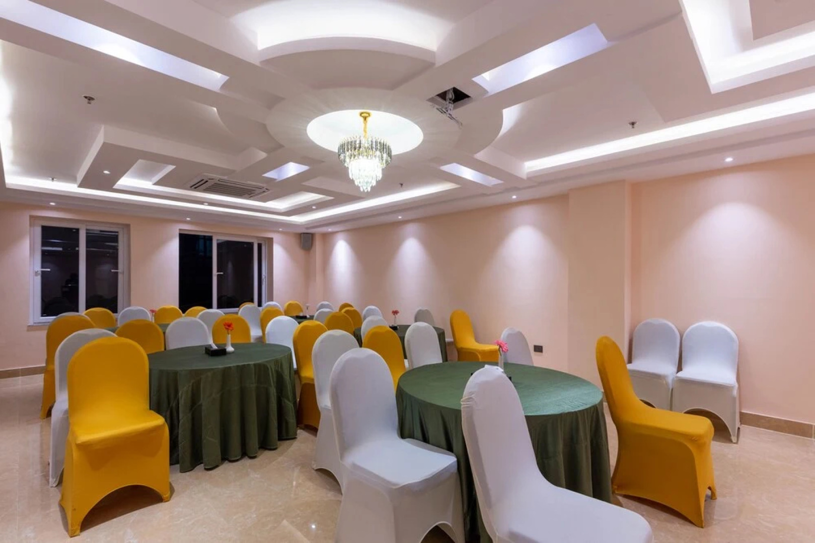 Dream International Hotel