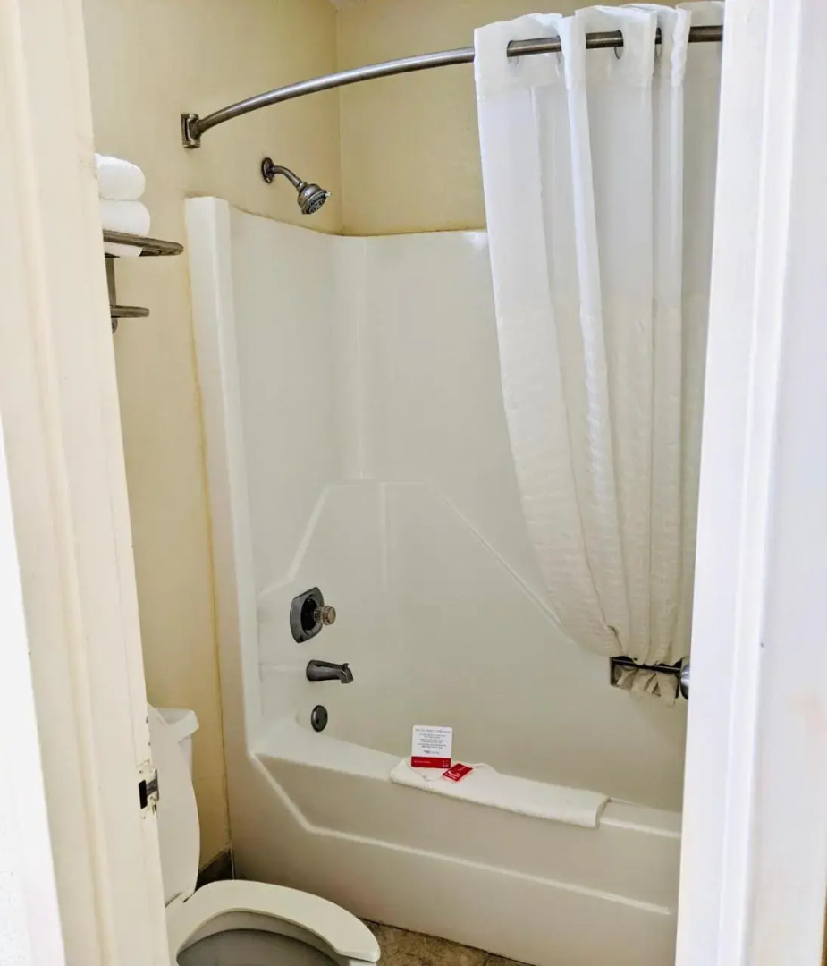 Ramada Limited Forest City