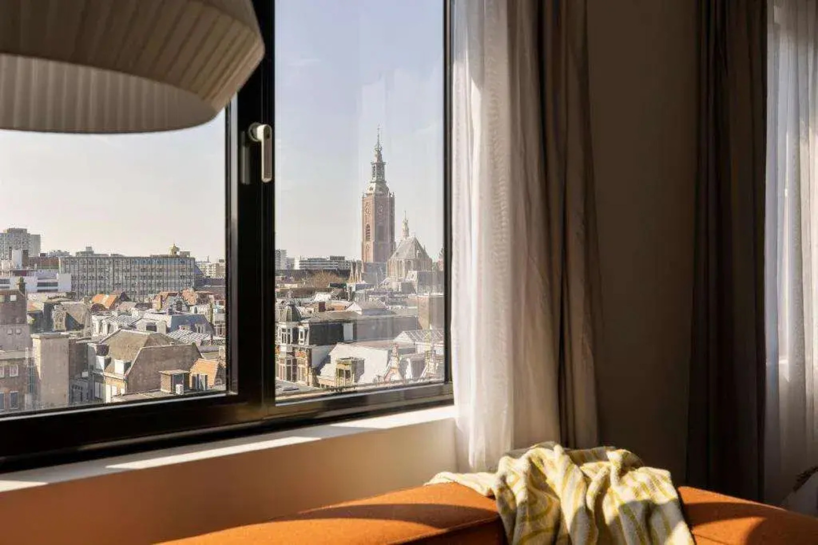 Cove - Centrum, Passage