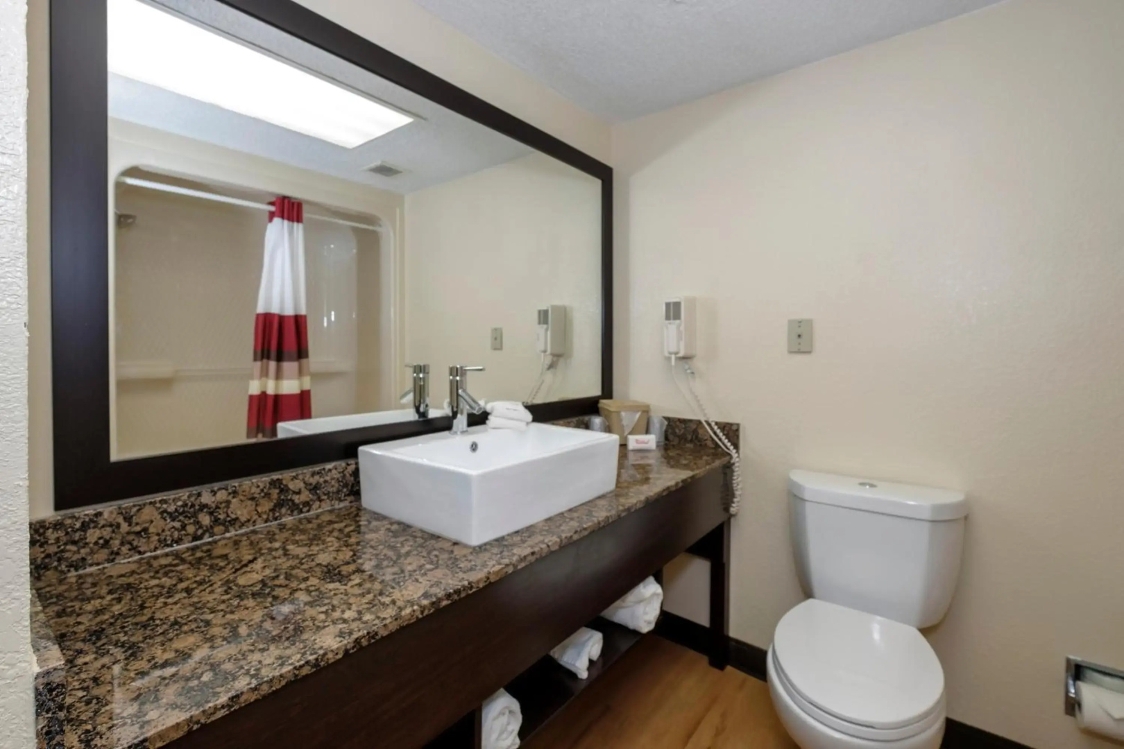 Red Roof Inn PLUS+ & Suites Opelika