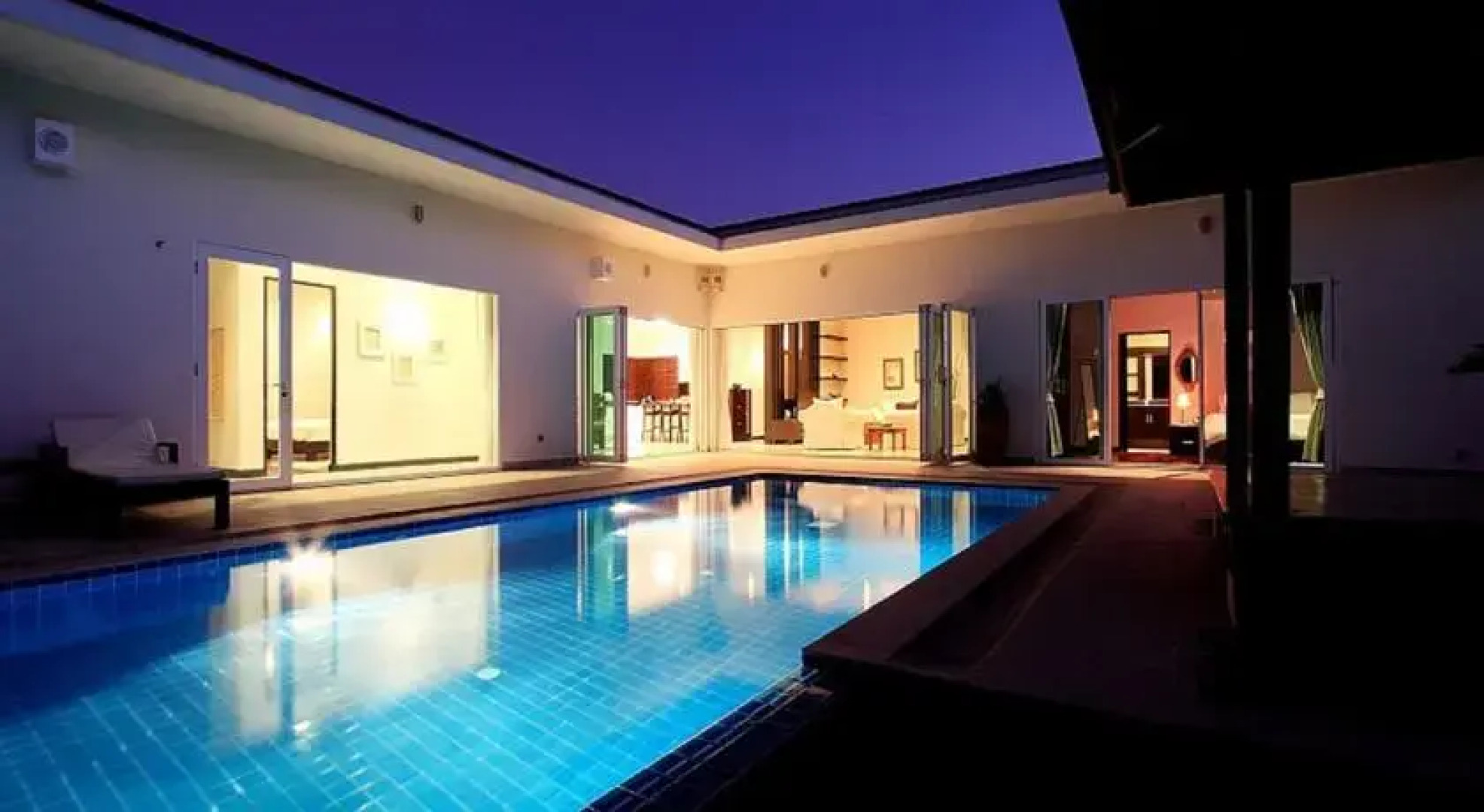 BYG Private Pool Villa @ Phuket Town