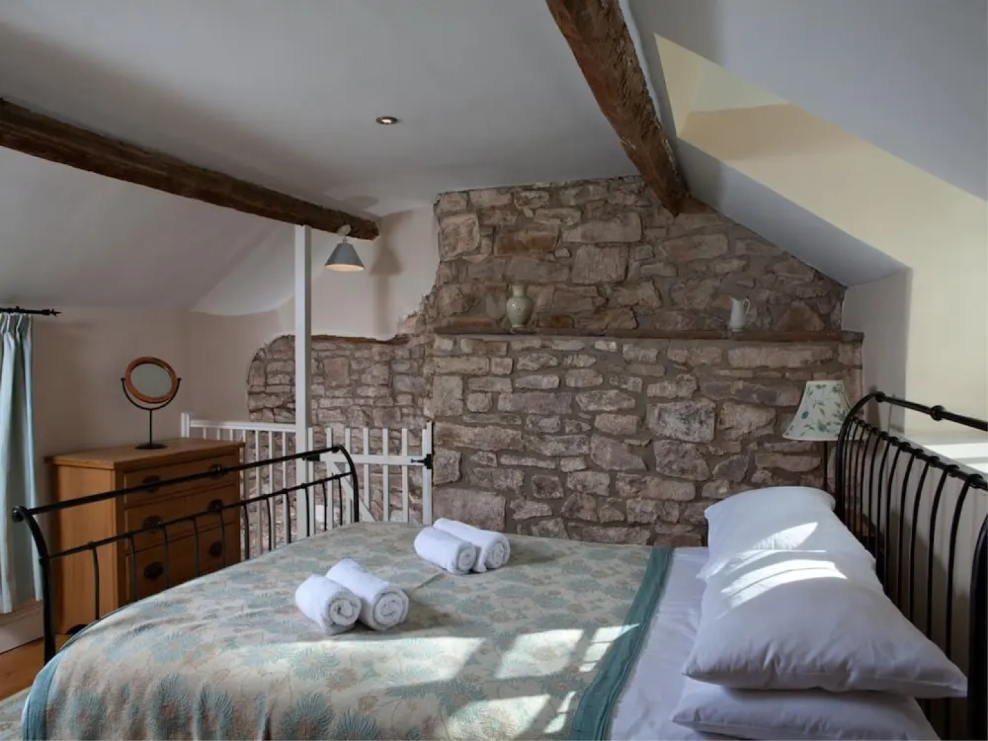 Luxurious Holiday Home in Crickhowell Garden