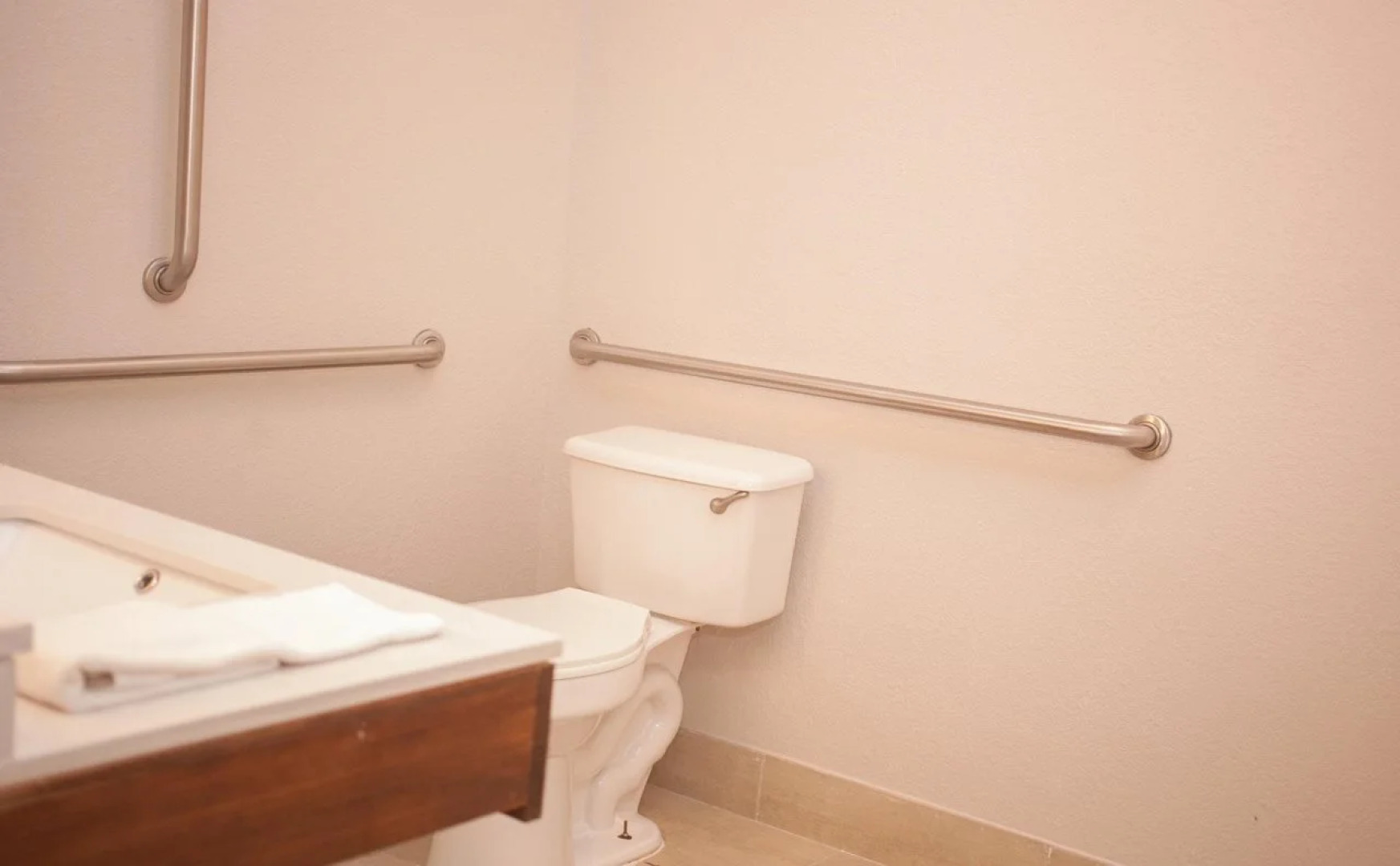 Holiday Inn Express & Suites Logan By IHG