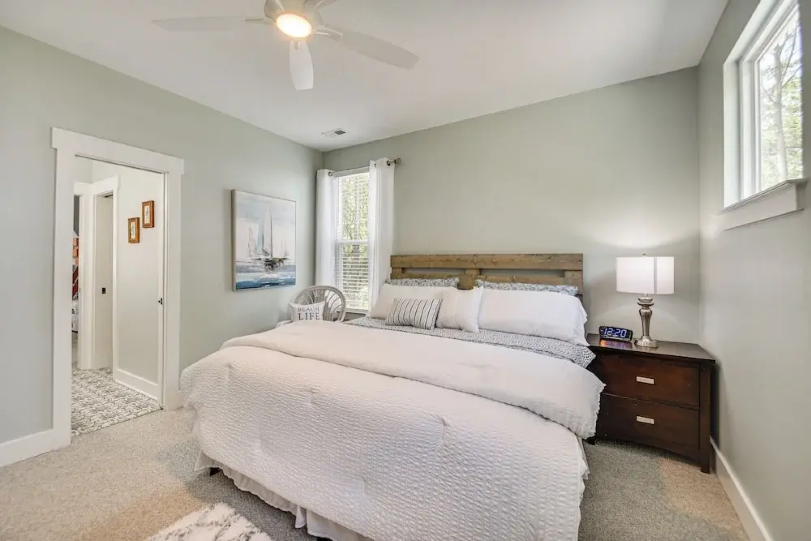 Cape Charles Home: Private Pier & Beach-front Deck