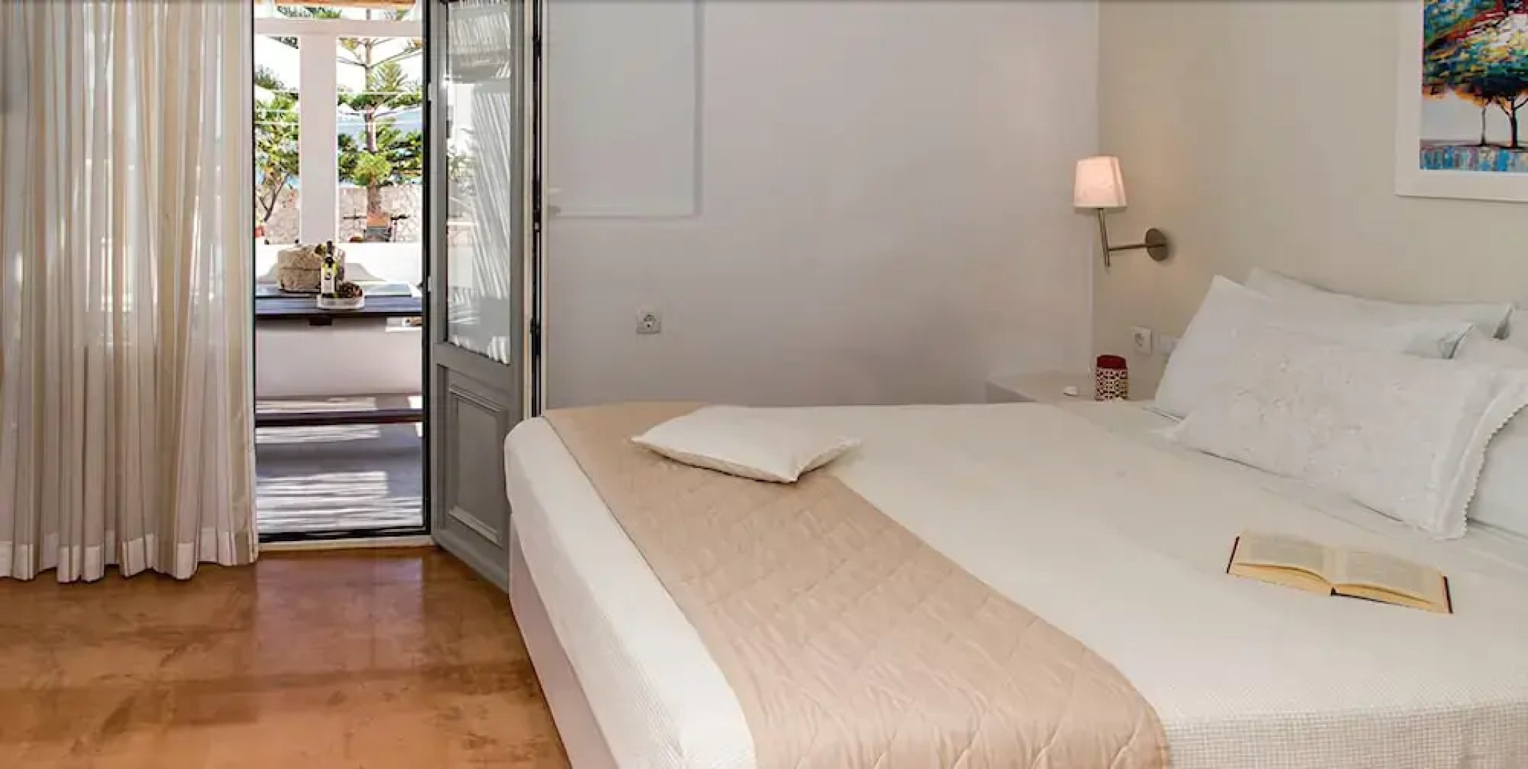 Villa Mina Apartments