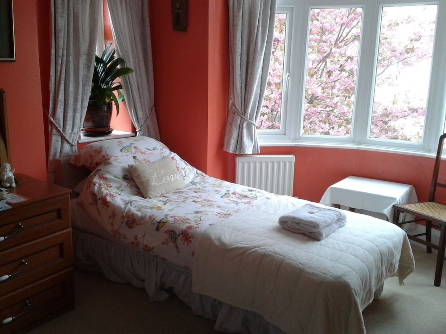 Living Waters Retreat House and B&B