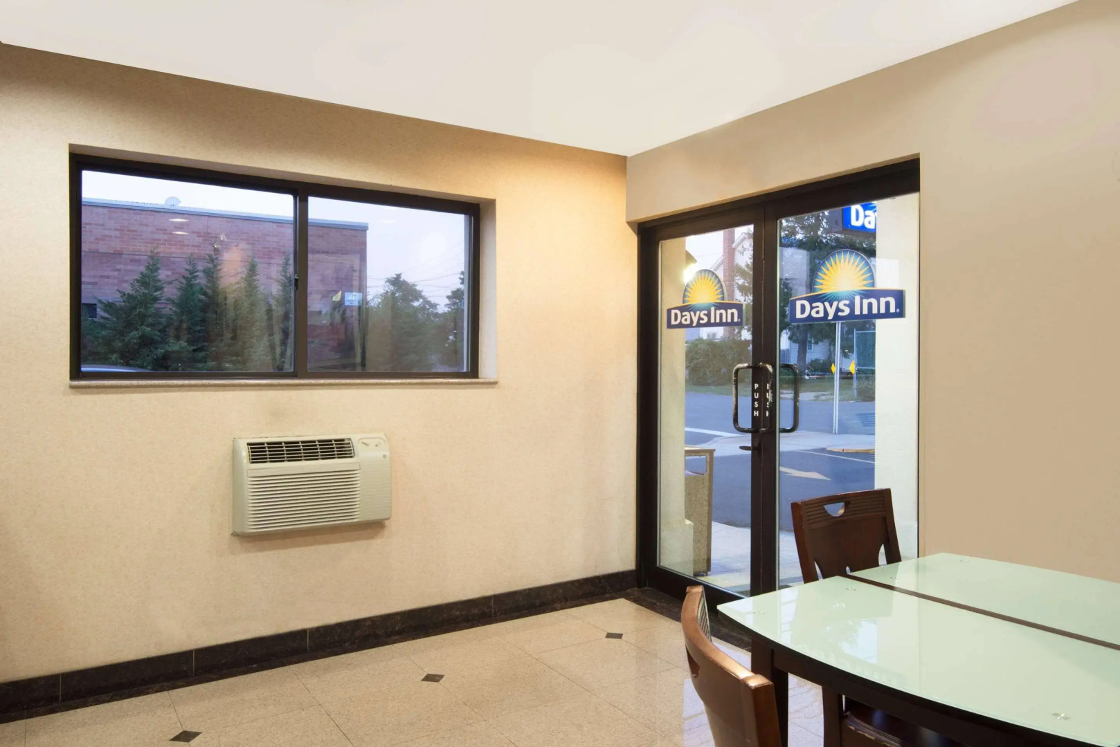 Red Roof Inn Copiague