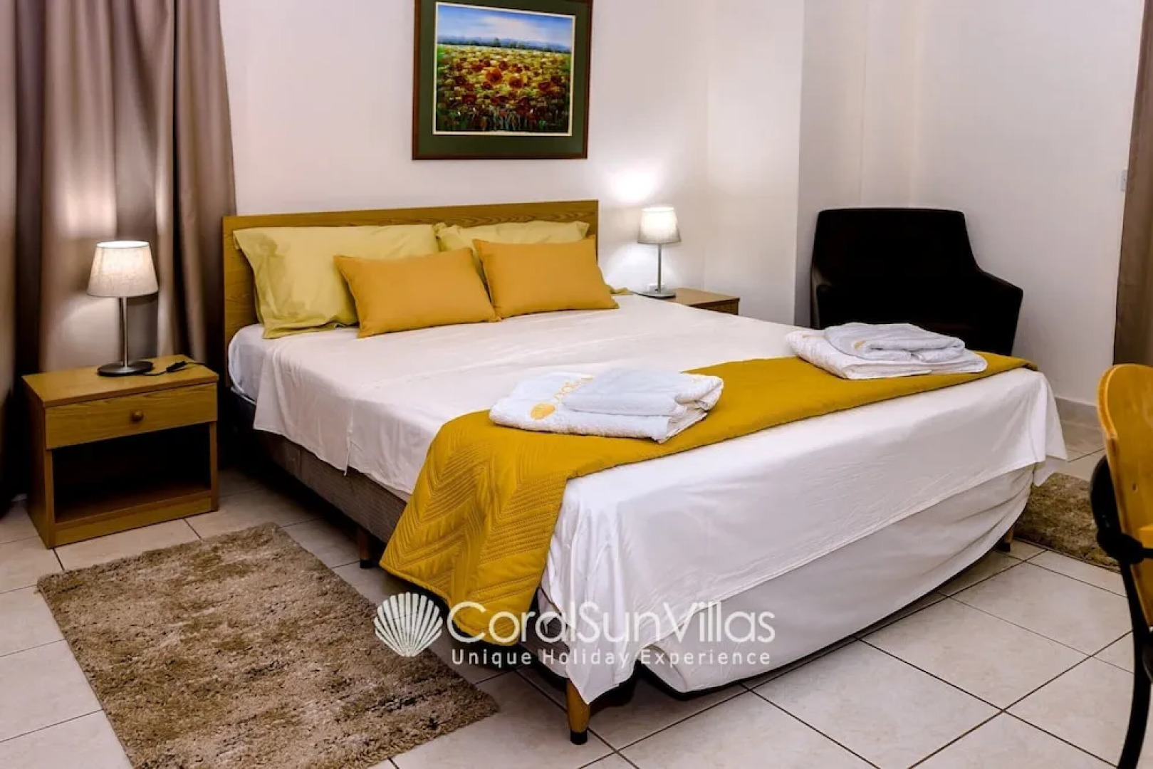 Wonderful Quiet Area, Completely Privacy, Large Private Pool, Colourful Garden