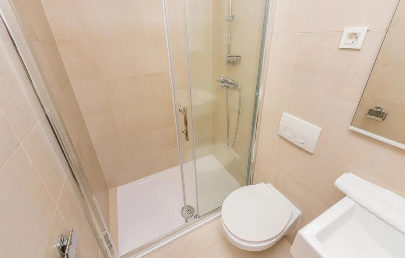 Nice Home in Povljana With Wifi and 2 Bedrooms