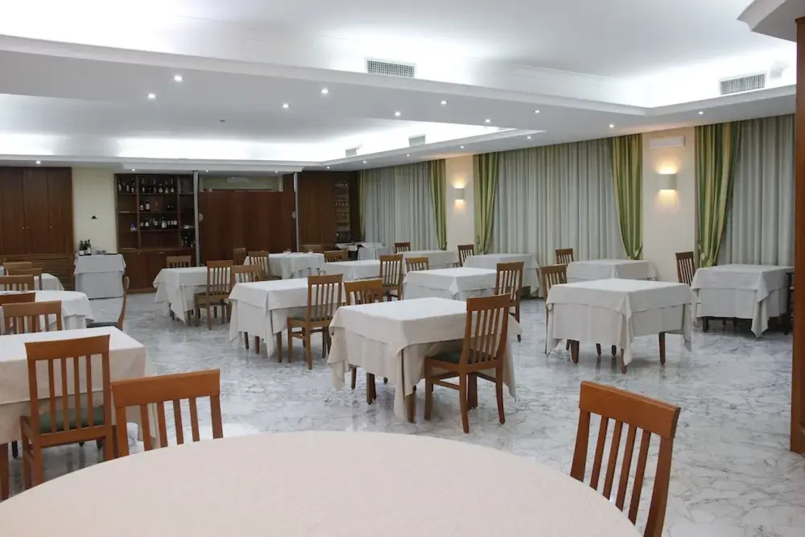 Albergo Ristorante CITTA' DEI PAPI