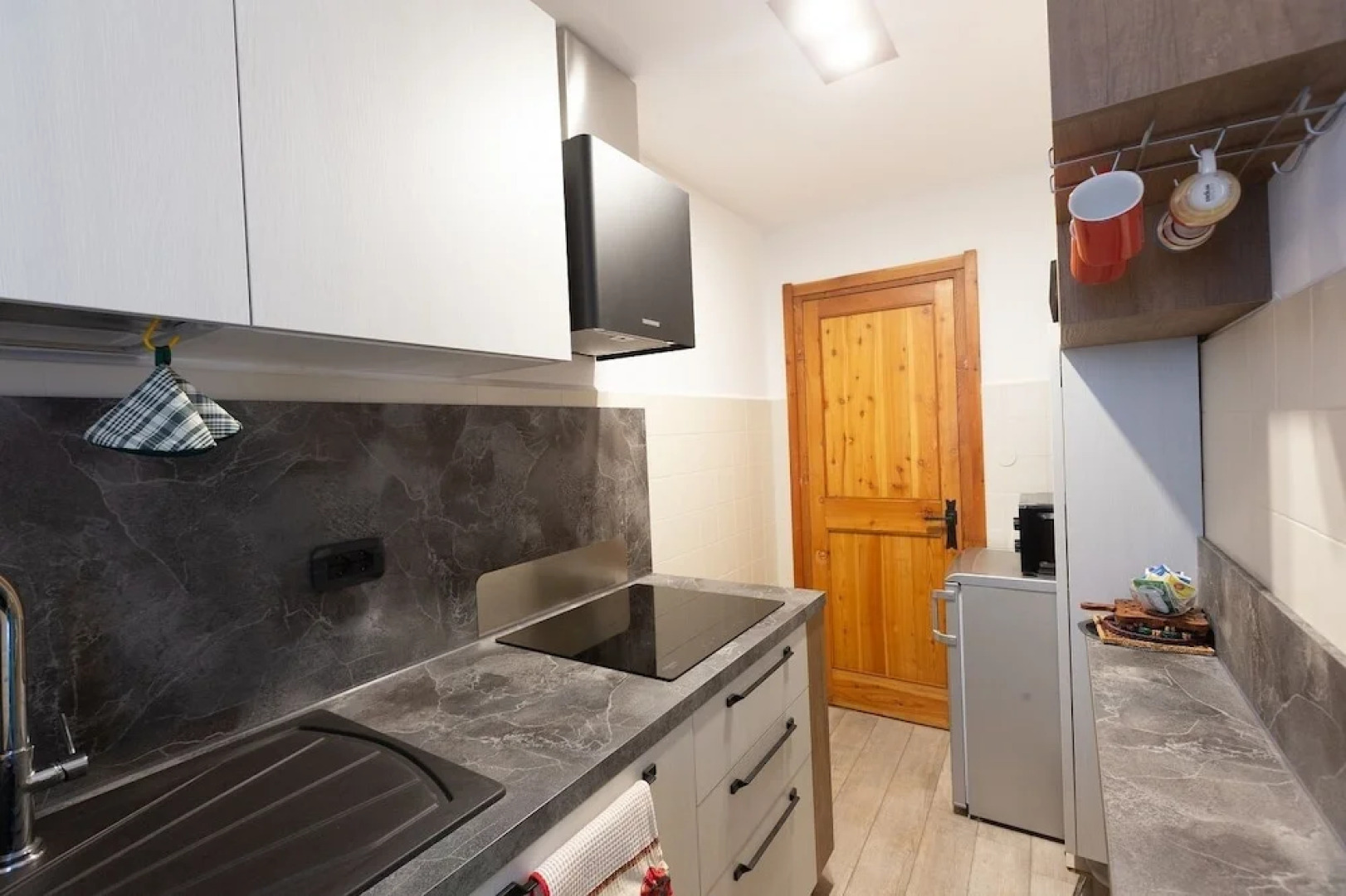 JOIVY Flat For 6, In The Historic Town Pré-Saint-Didier